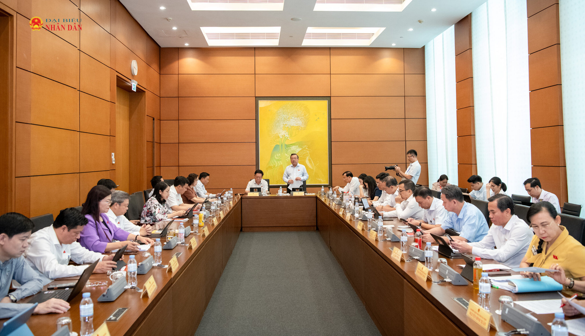 Các ĐBQH tham dự thảo luận Tổ 3 (Thanh Hóa, Tây Ninh).4
