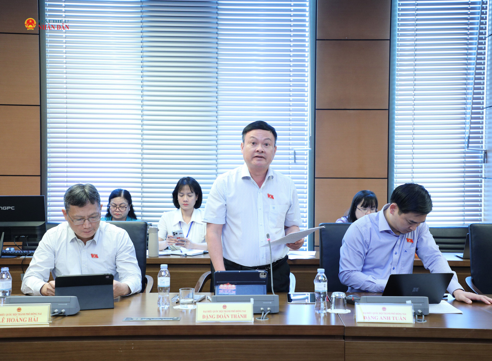 Đại biểu Đặng Doãn Thành (Đồng Nai) phát biểu thảo luận tại tổ