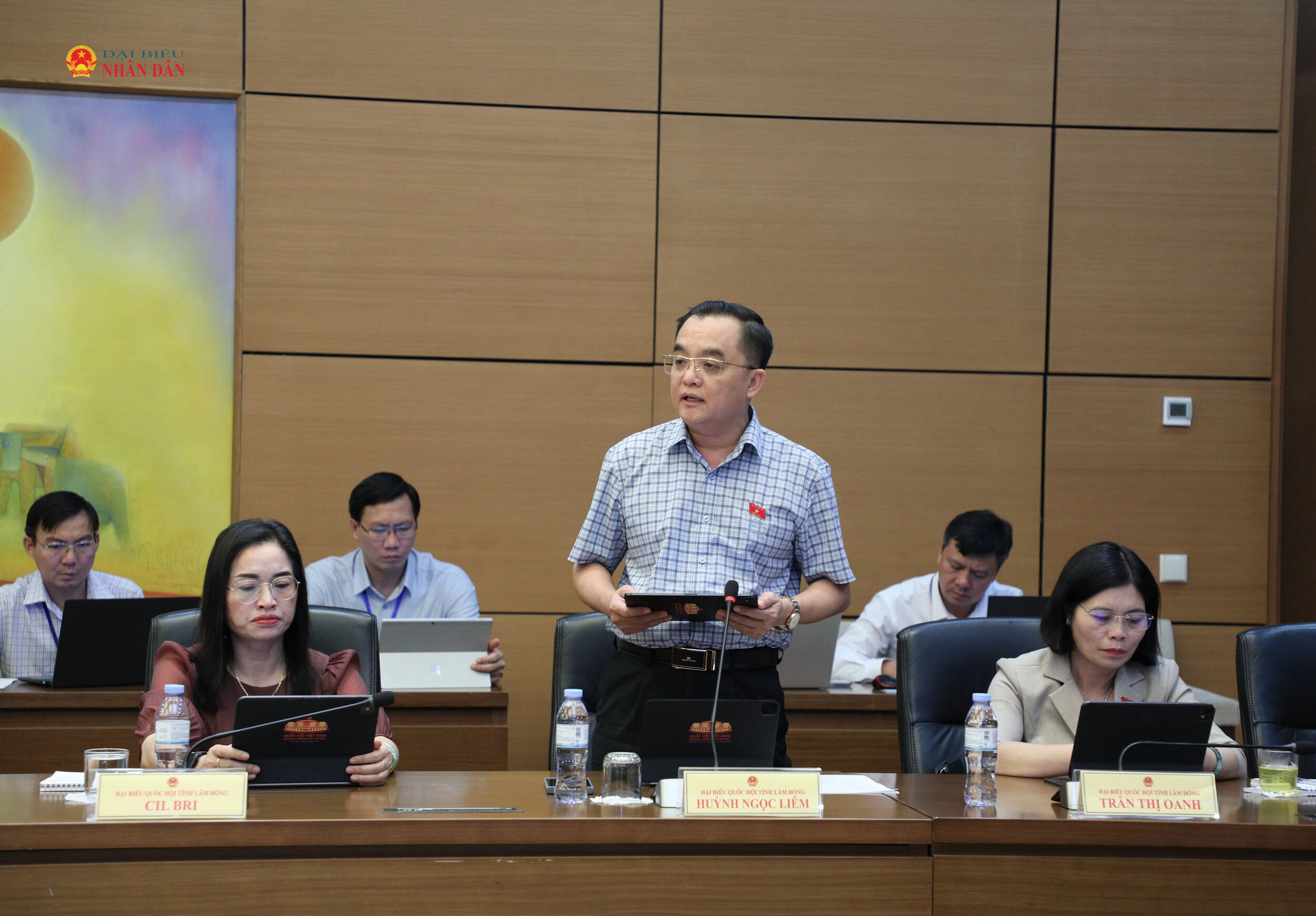 Đại biểu Huỳnh Ngọc Liêm (Lâm Đồng) phát biểu thảo luận tại tổ
