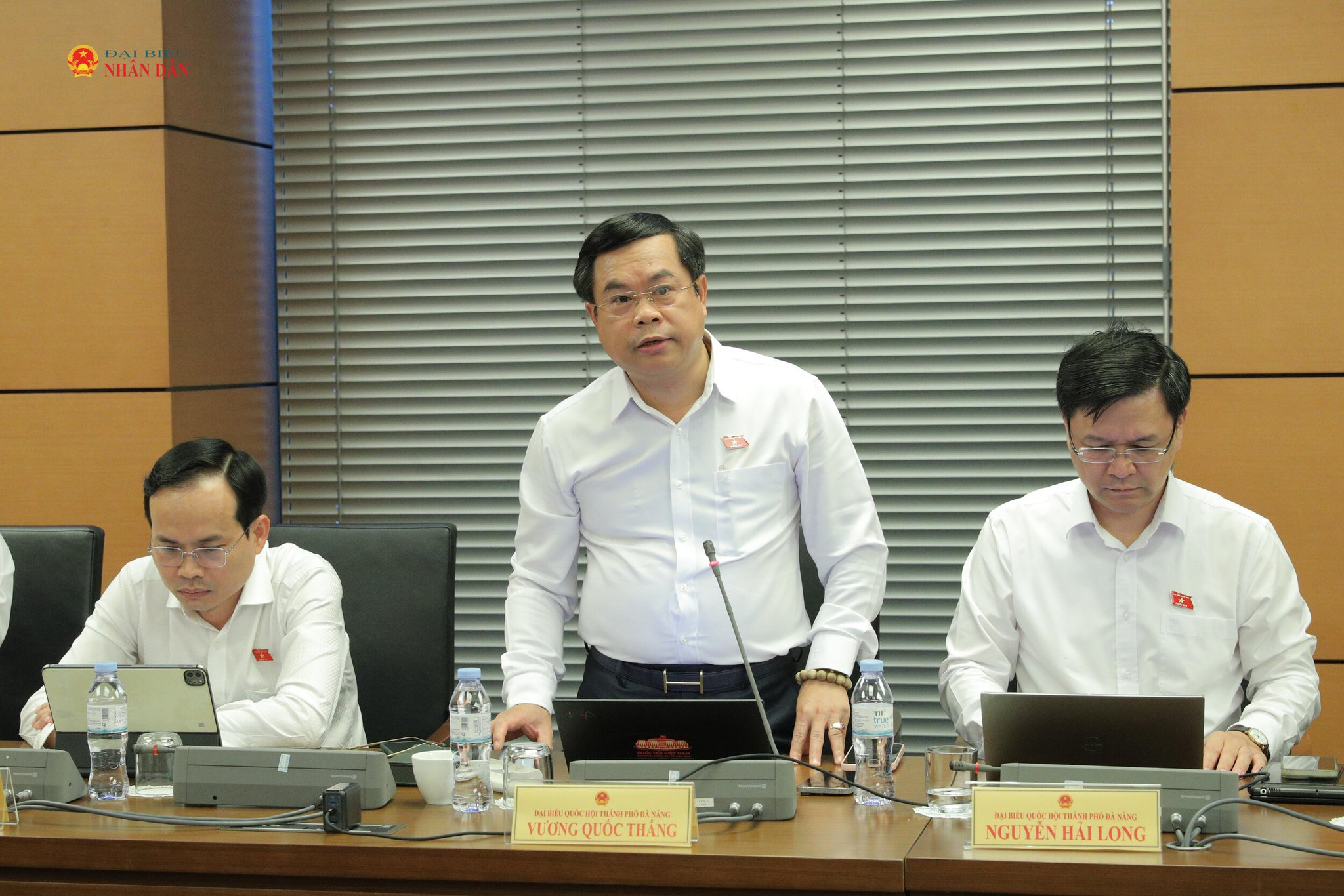 ĐBQH Vương Quốc Thắng (TP. Đà Nẵng) phát biểu