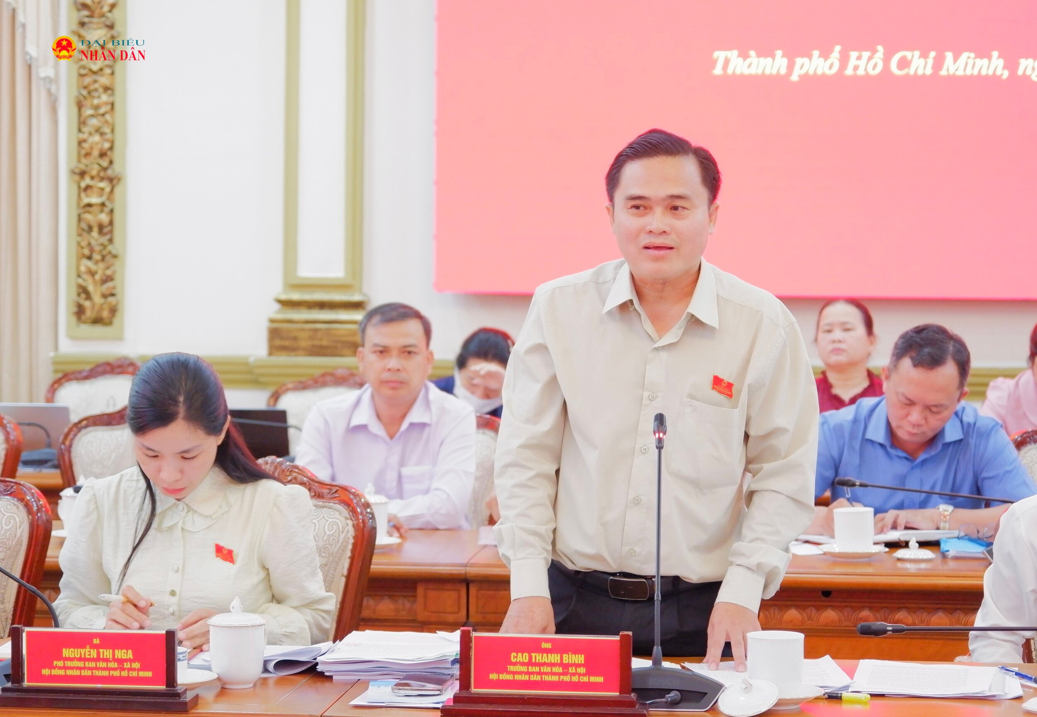 Trưởng ban Văn hoá - Xã hội HĐND TP. Hồ Chí Minh Cao Thanh Bình phát biểu. Ảnh: Hoa Lê
