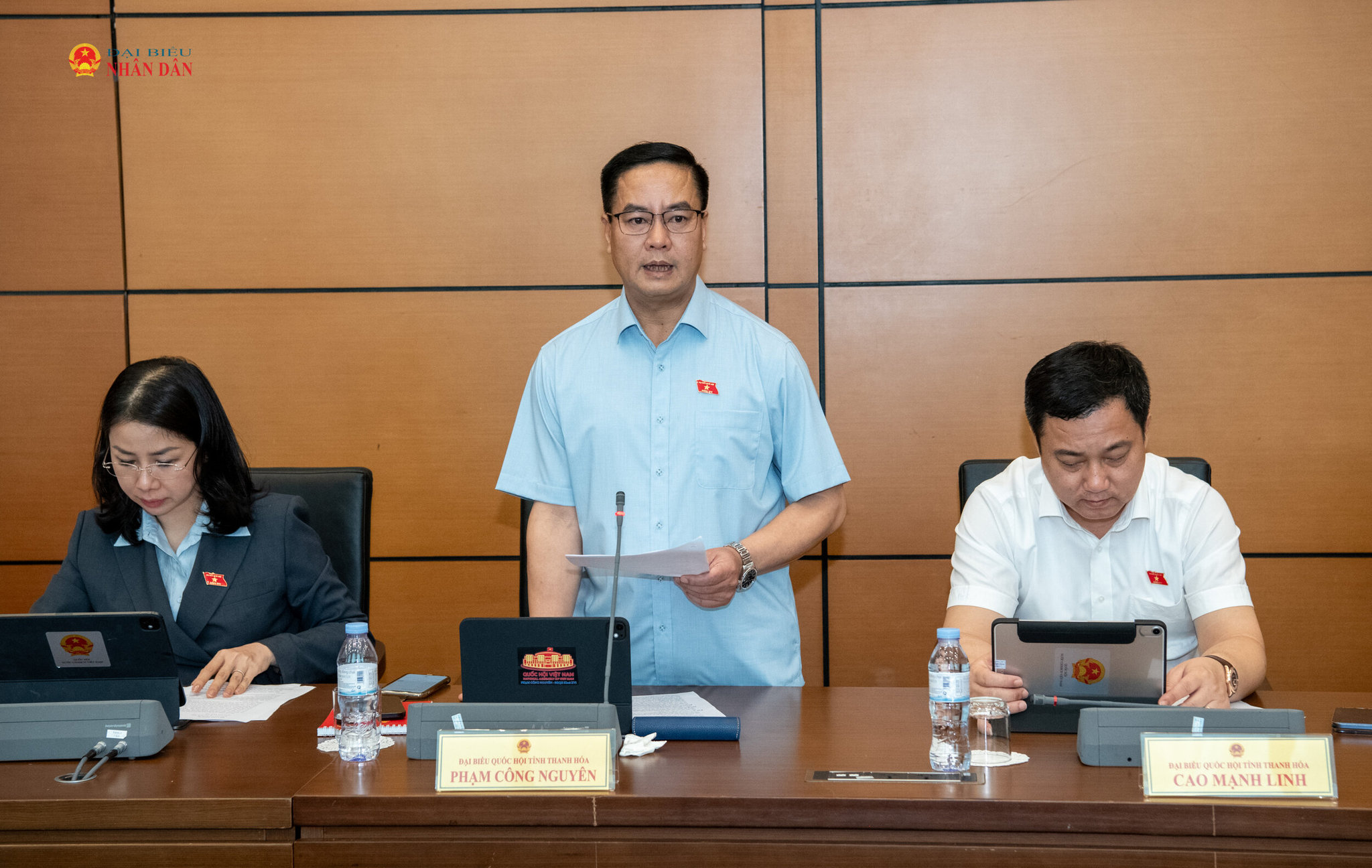 ĐBQH Phạm Công Nguyên (Thanh Hóa) phát biểu thảo luận Tổ 3