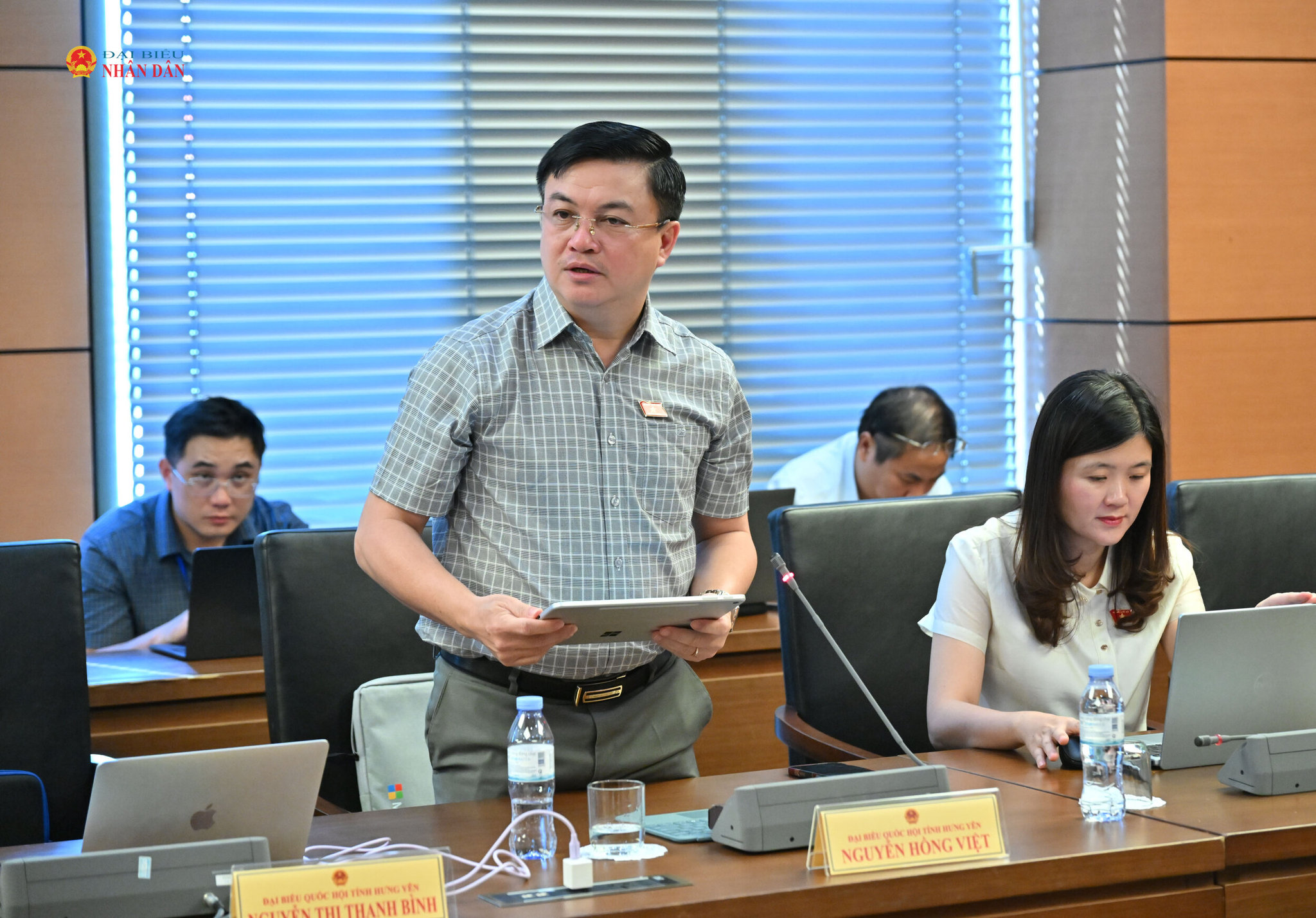 ĐBQH Nguyễn Hồng Việt (Hưng Yên)