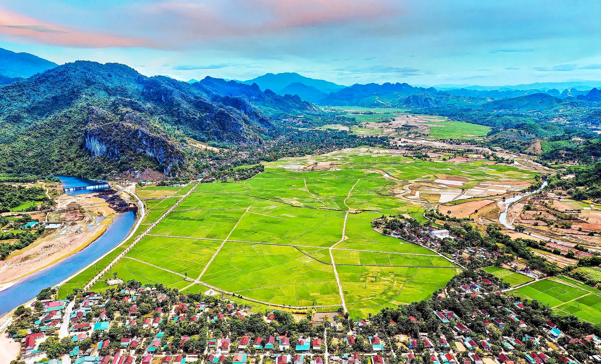 Một góc cánh đồng Môn Sơn - Phà Lài, xã Môn Sơn, tỉnh Nghệ An