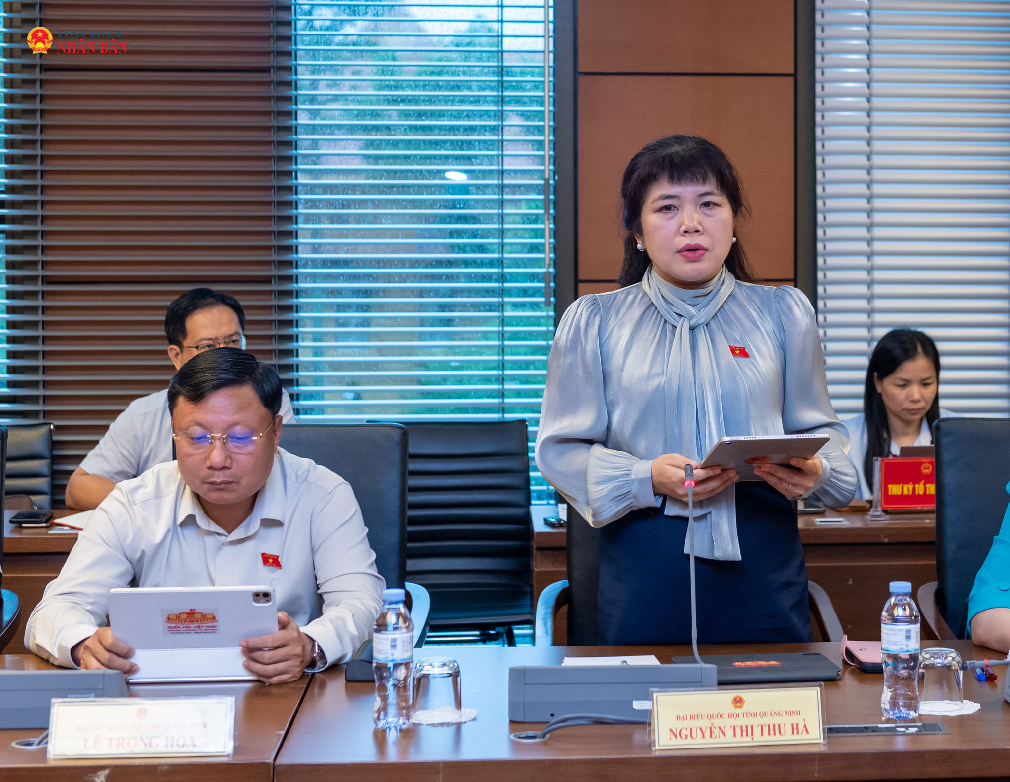 ĐBQH Nguyễn Thị Thu Hà (Quảng Ninh) phát biểu