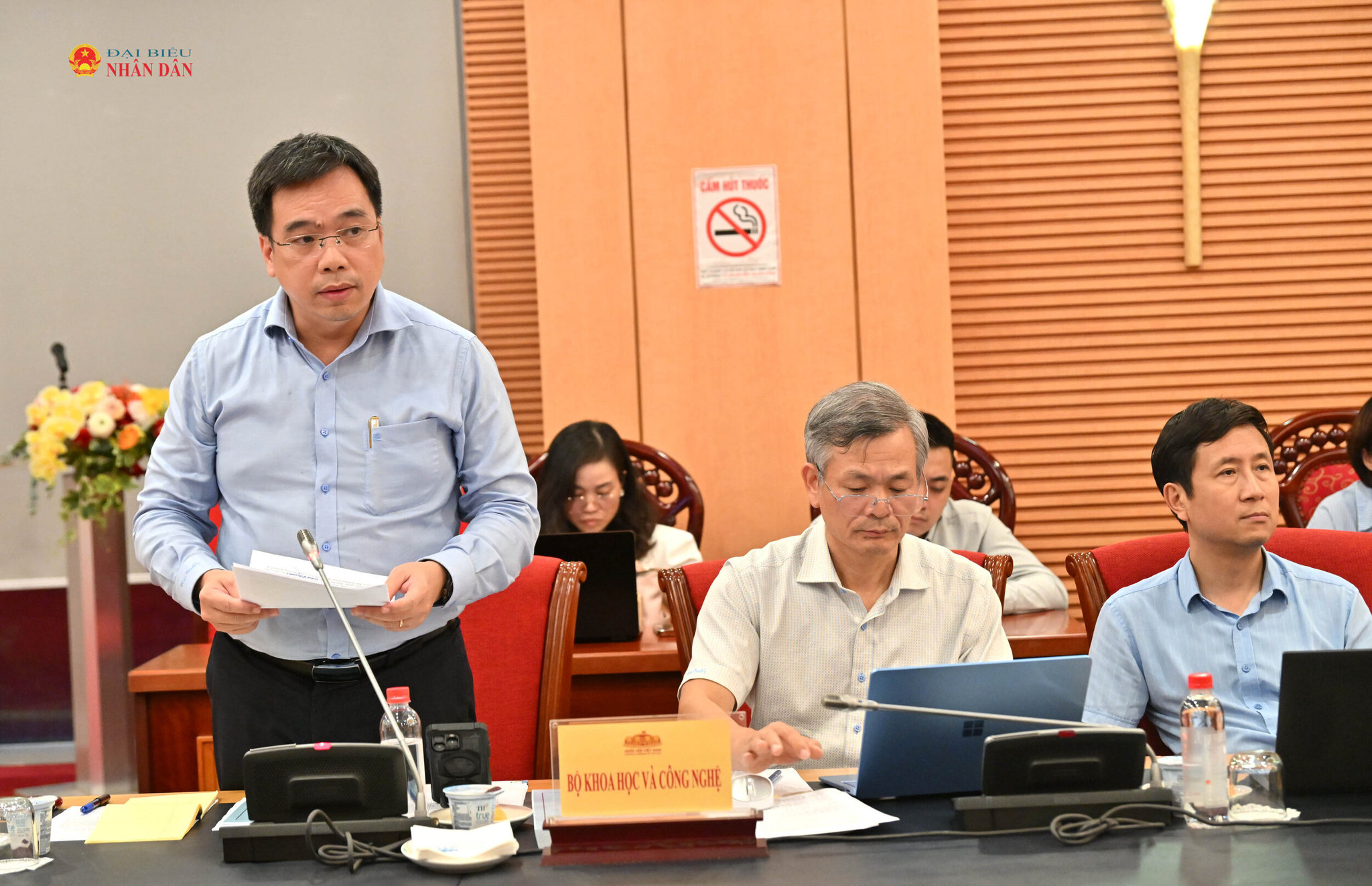 Chủ tịch Ủy ban Tiêu chuẩn đo lường chất lượng quốc gia, Bộ Khoa học và Công nghệ Nguyễn Nam Hải trình bày Tờ trình