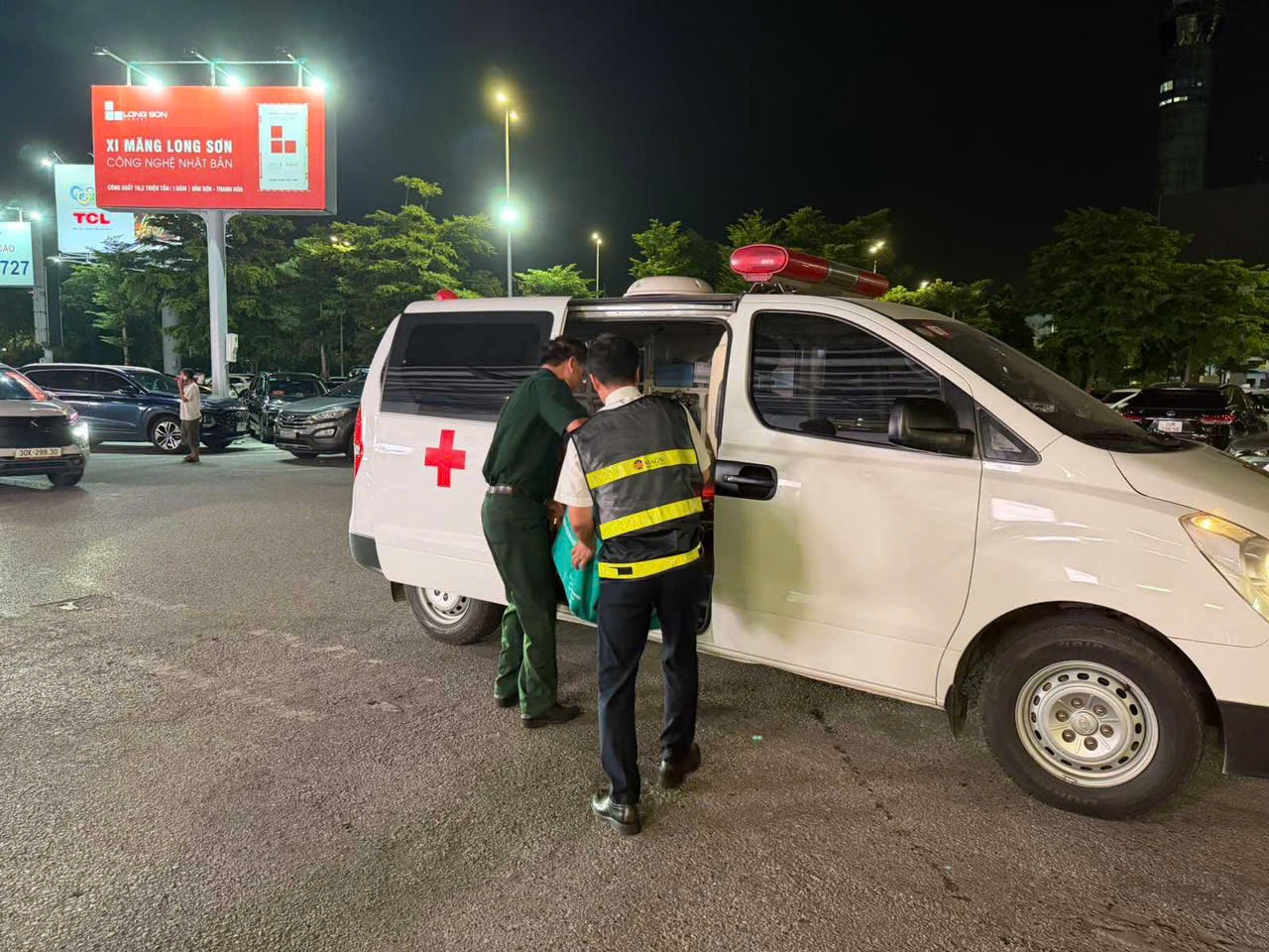 Hành trình vận chuyển của tạng hiến được triển khai khẩn trương để rút ngắn thời gian đến nơi ghép.