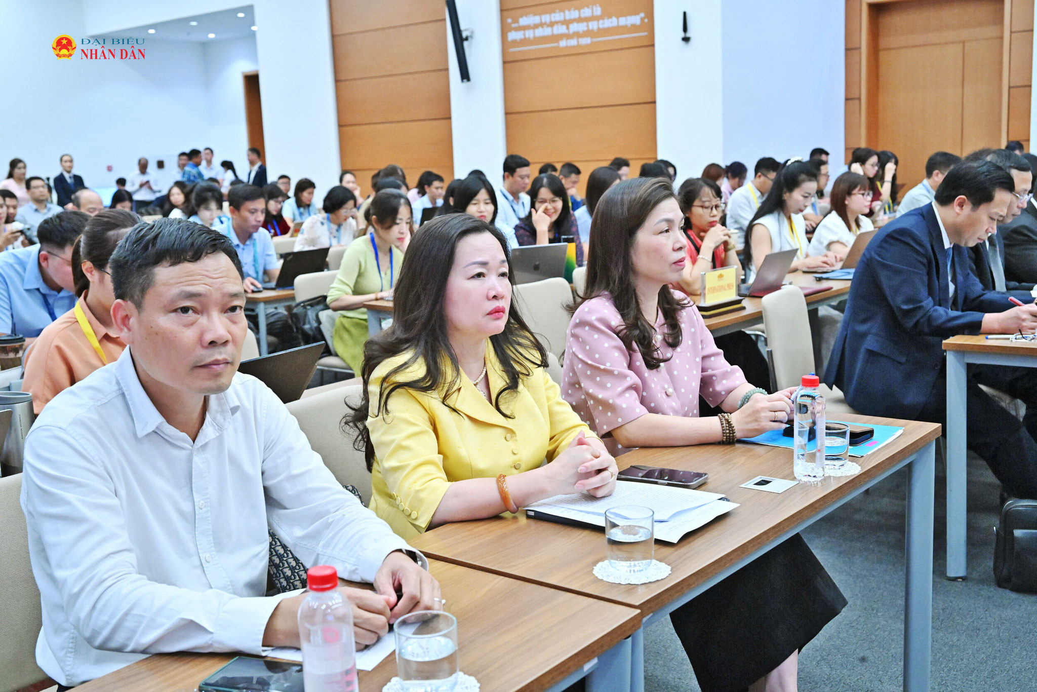 Các đại biểu tham dự Họp báo