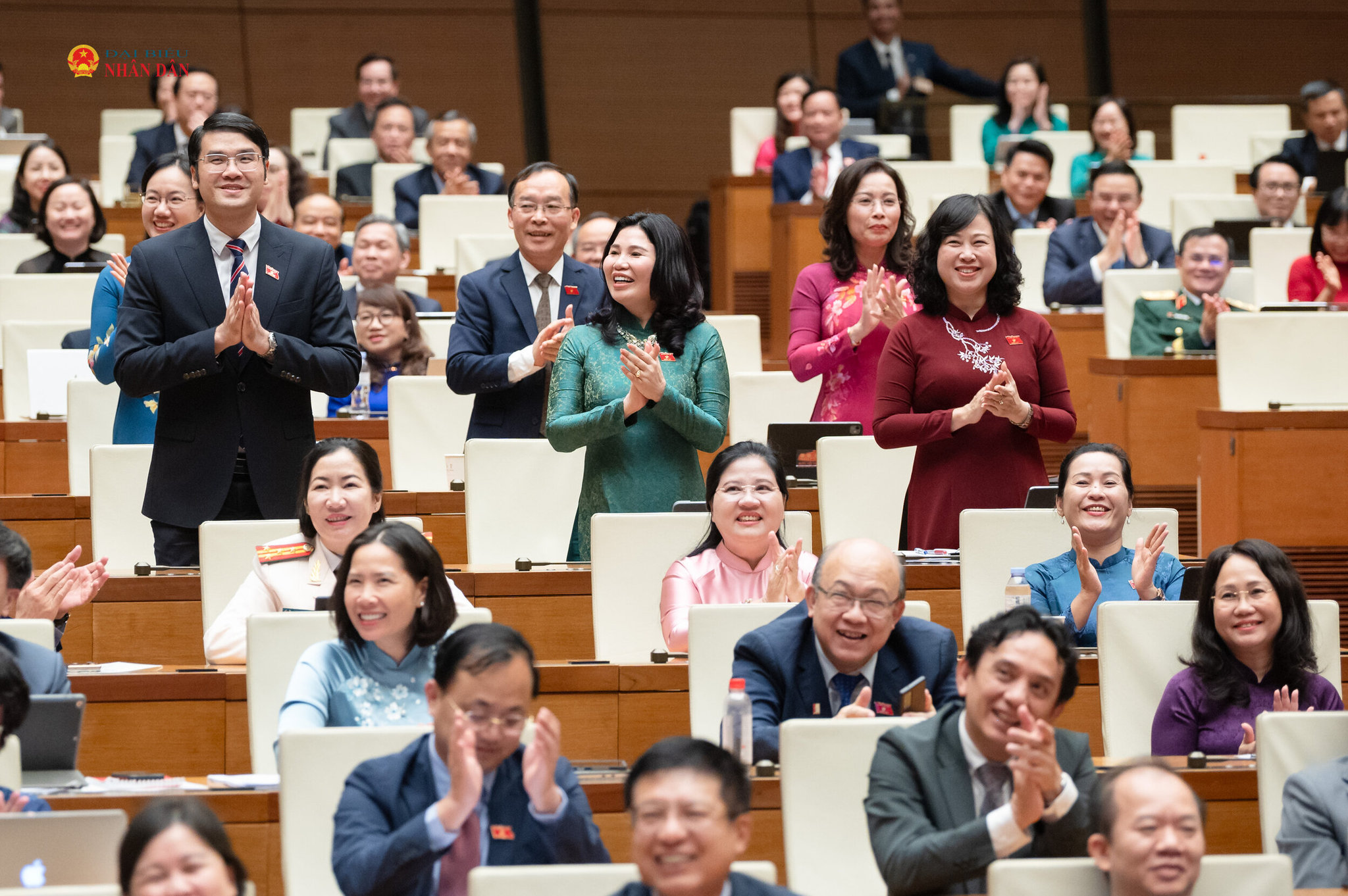 Đoàn ĐBQH Bắc Ninh vui mừng khi Quốc hội thông qua Nghị quyết về việc thành lập thành phố Bắc Ninh