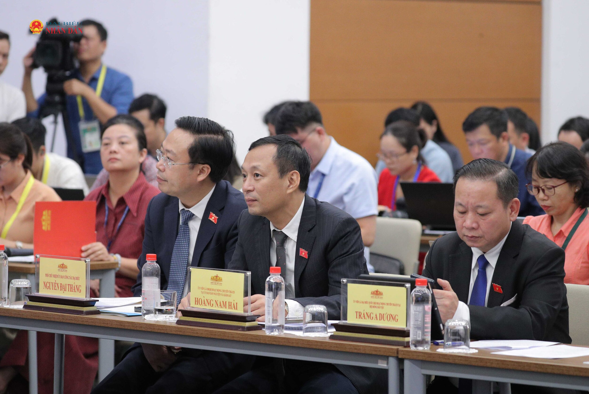 Các đại biểu tham dự Họp báo