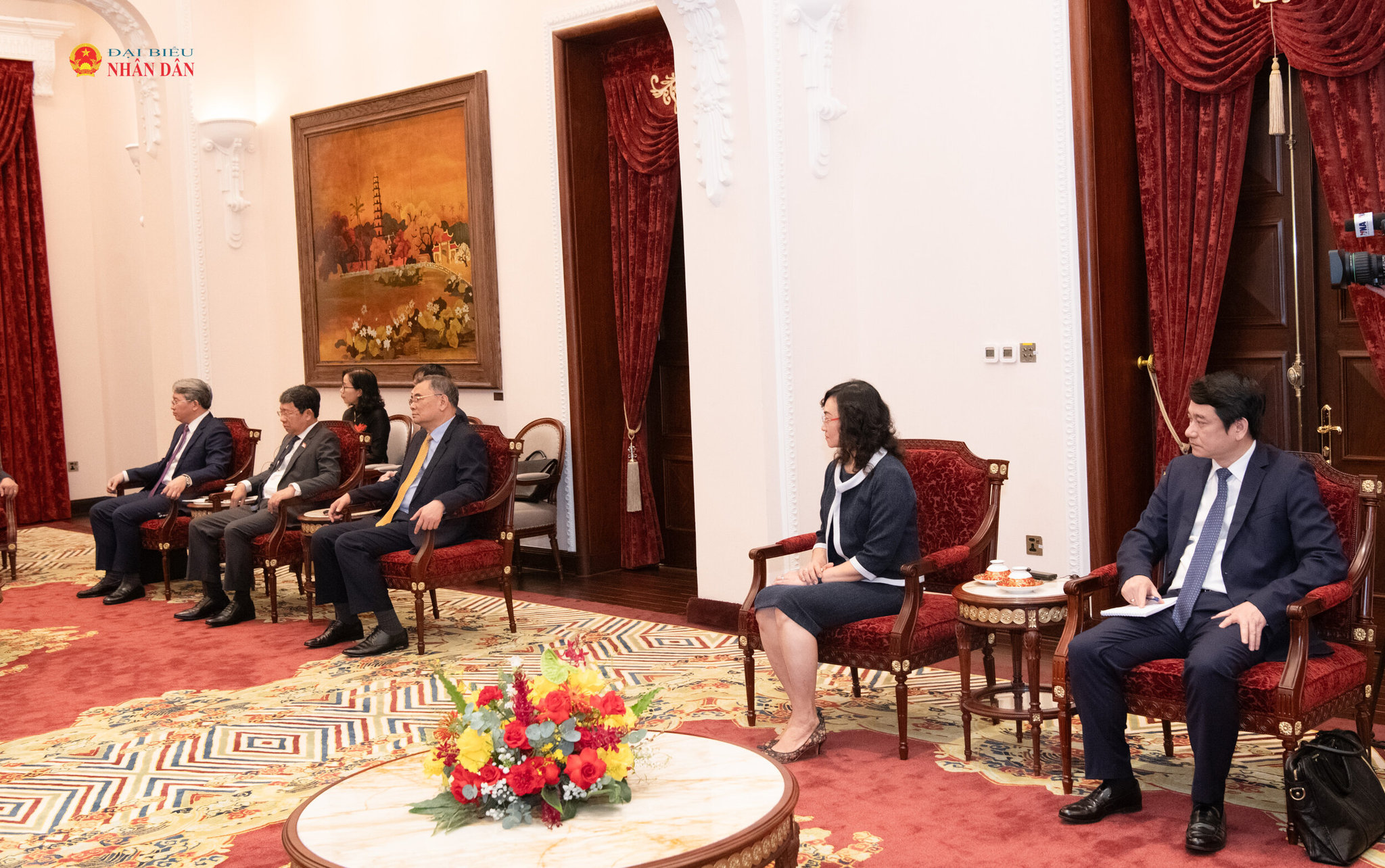 Các đại biểu tham dự cuộc tiếp
