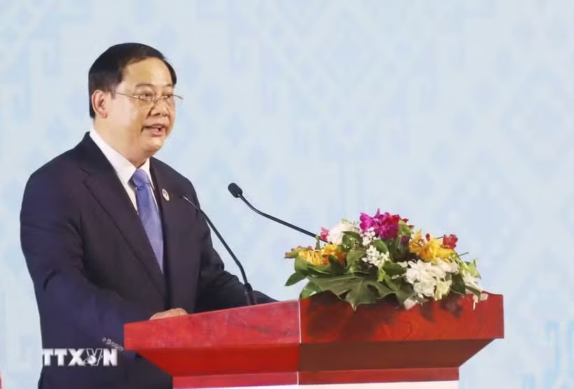 Lao Prime Minister Sonexay Siphandone (Photo: VNA)