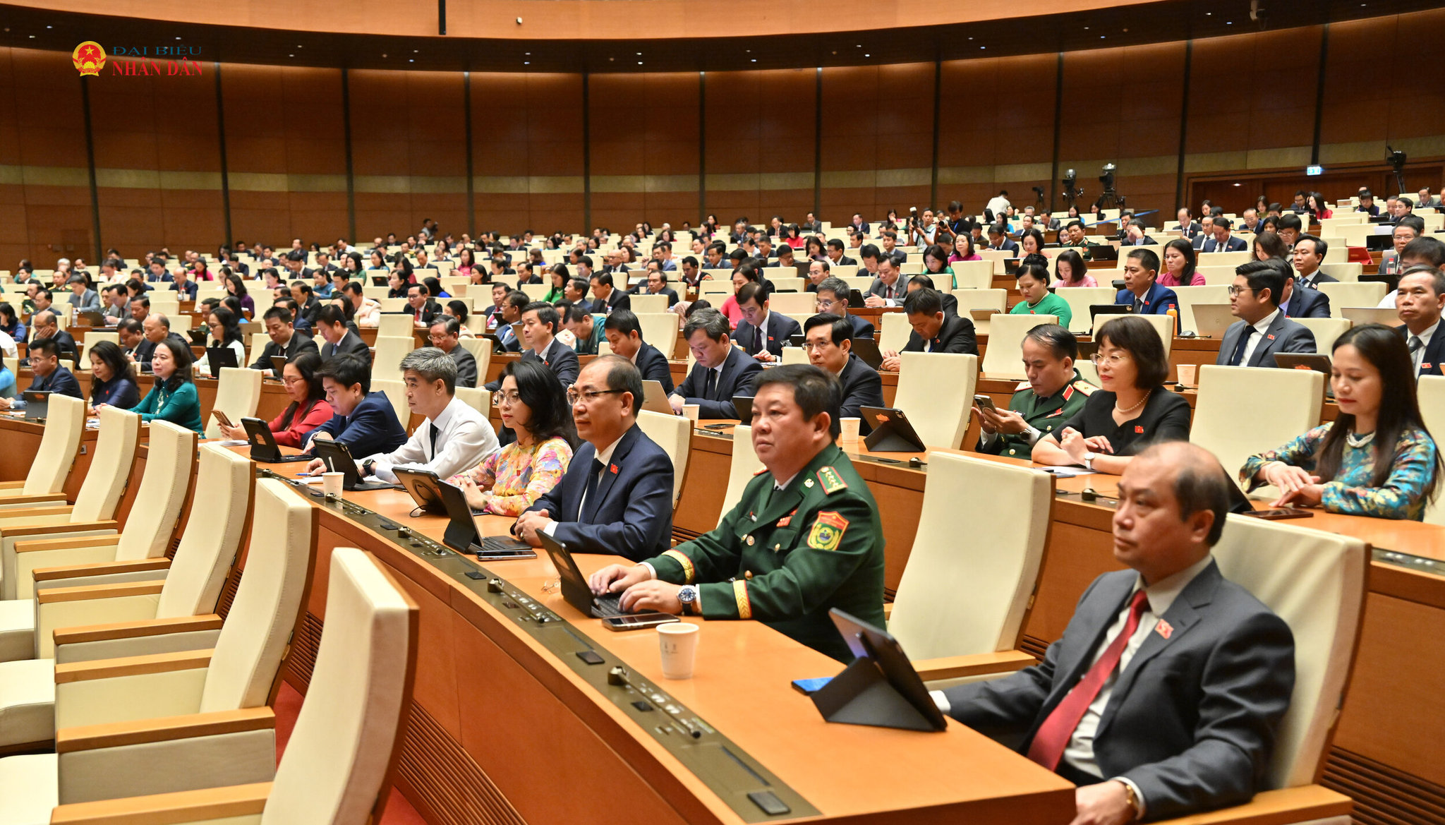 Các đại biểu dự phiên họp
