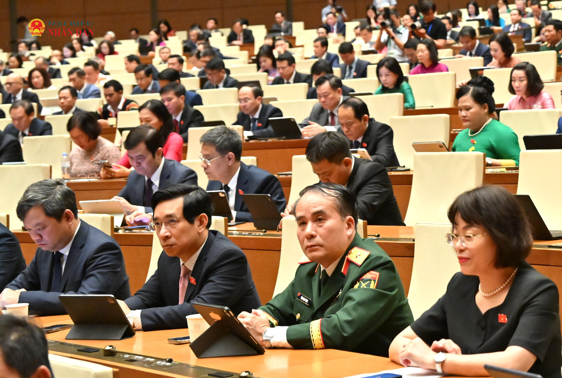 Các đại biểu dự phiên họp