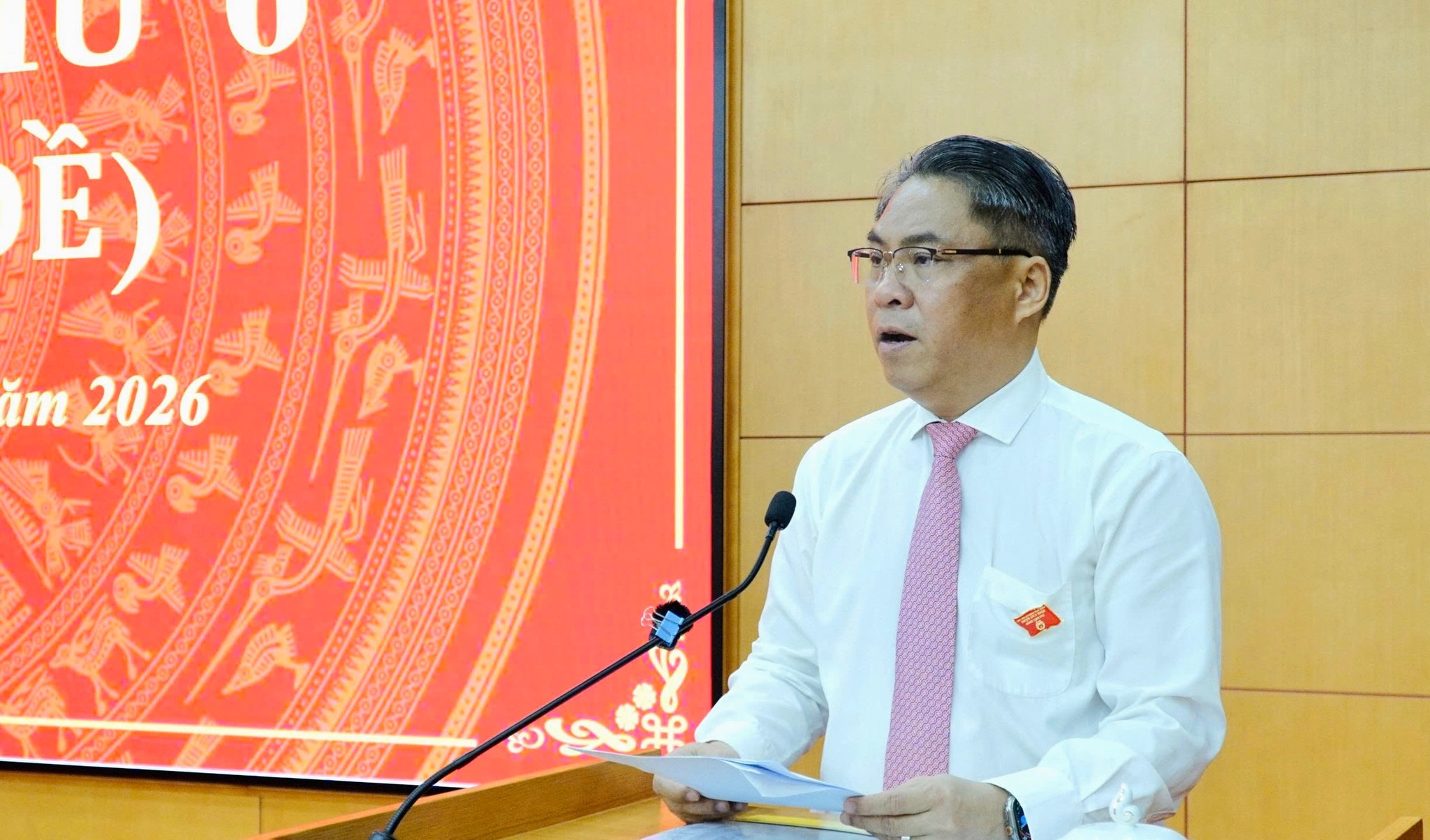 Chủ tịch HĐND tỉnh Phan Thăng An phát biểu khai mạc kỳ họp