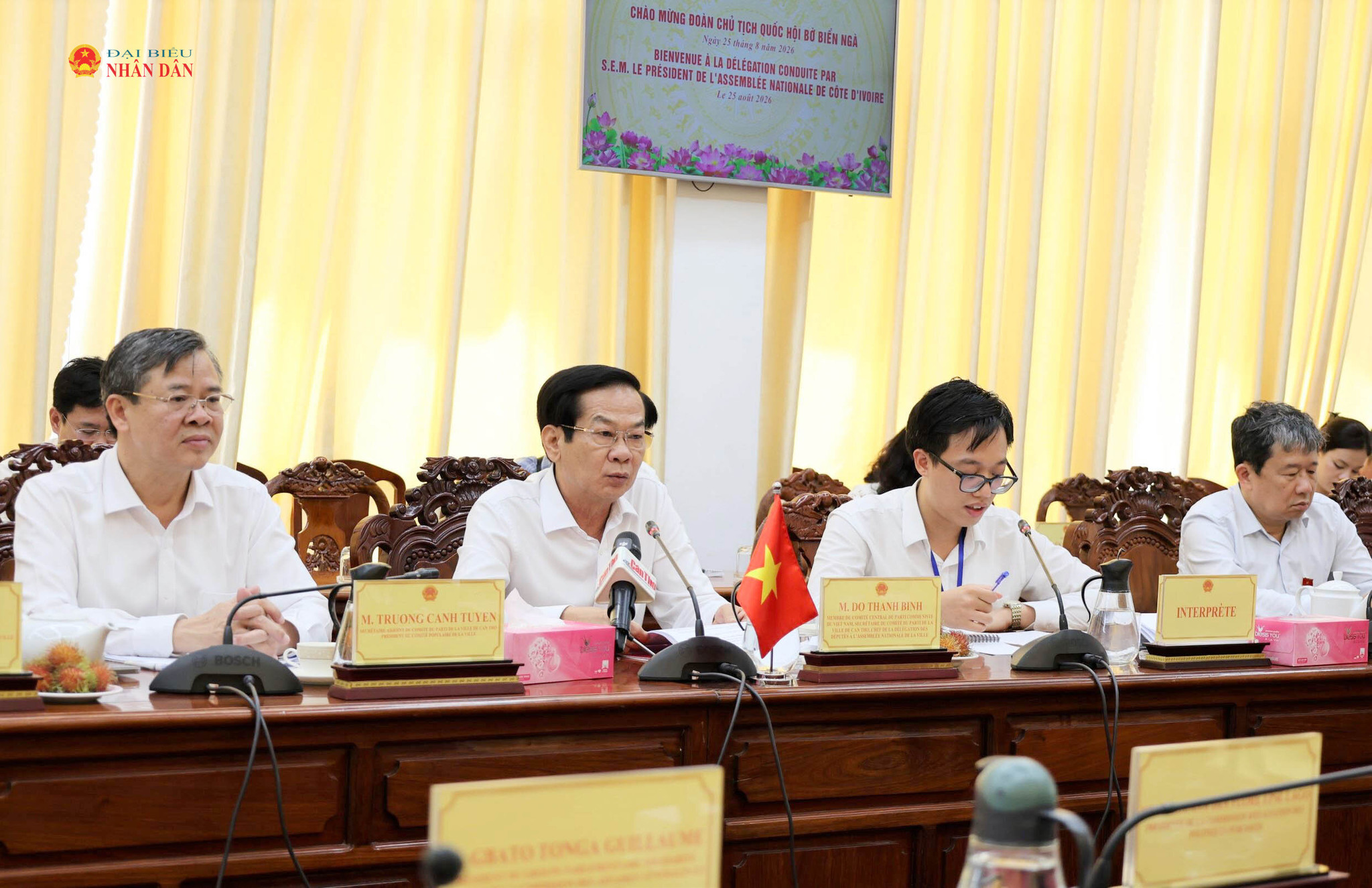 Bí thư Thành ủy Cần Thơ Đỗ Thanh Bình giới thiệu về tiềm ngăng ngành nông nghiệp của thành phố