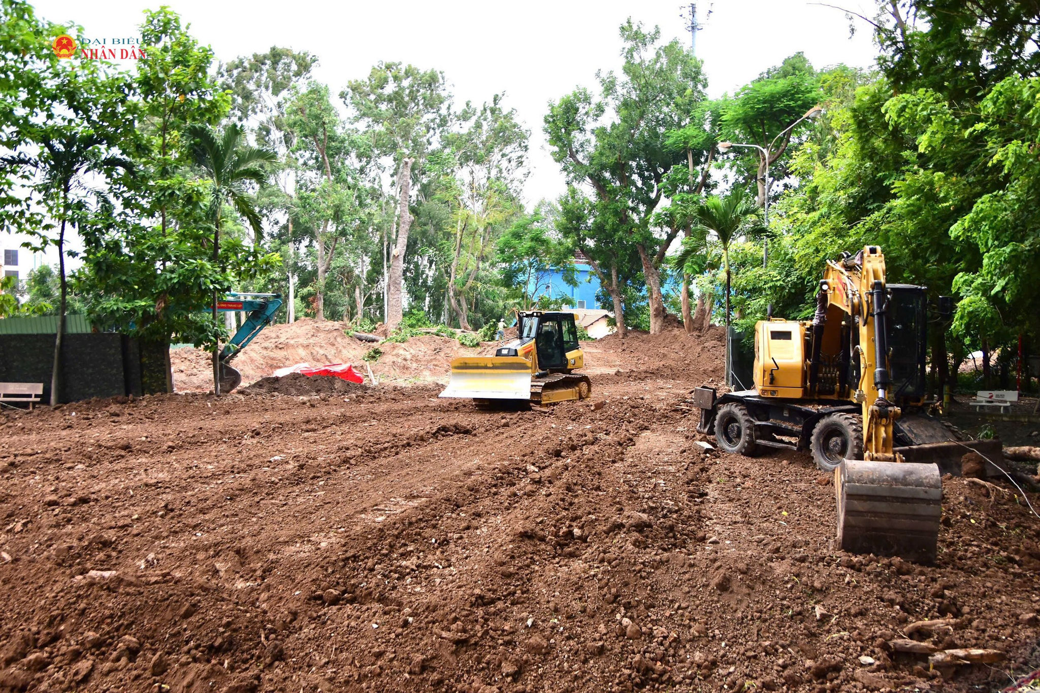 Các lực lượng tiếp tục mở rộng phạm vi tìm kiếm tại Khu B
