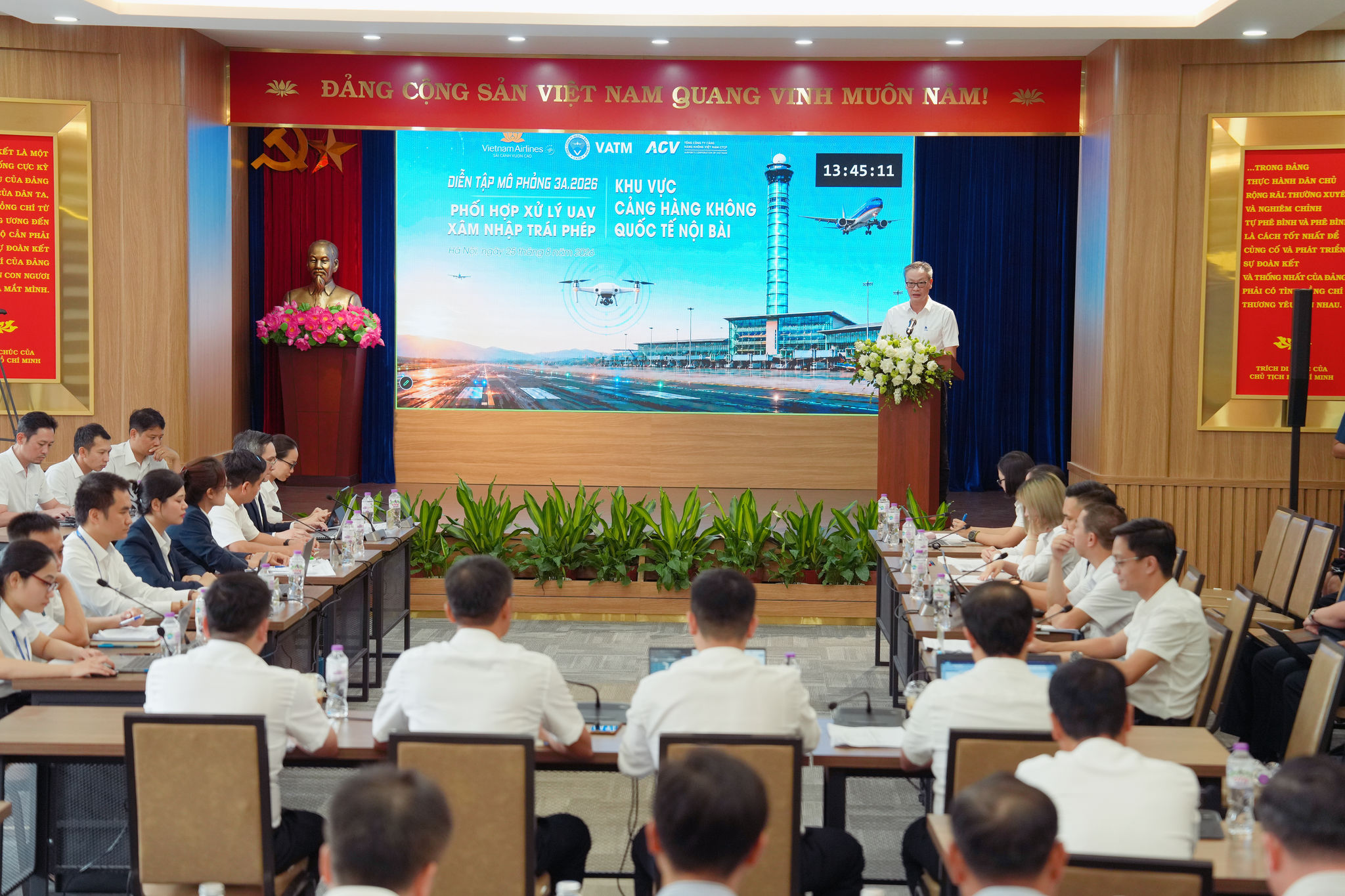 3. Diễn tập mô phỏng được thực hiện trên các trụ cột có mối quan hệ trực tiếp và liên tục trong chuỗi khai thác hàng không là Bảo đảm hoạt động bay - Cảng hàng không - Hãng hàng không