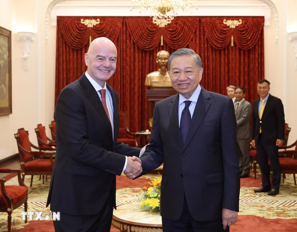Tổng Bí thư, Chủ tịch nước Tô Lâm tiếp Chủ tịch FIFA Gianni Infantino