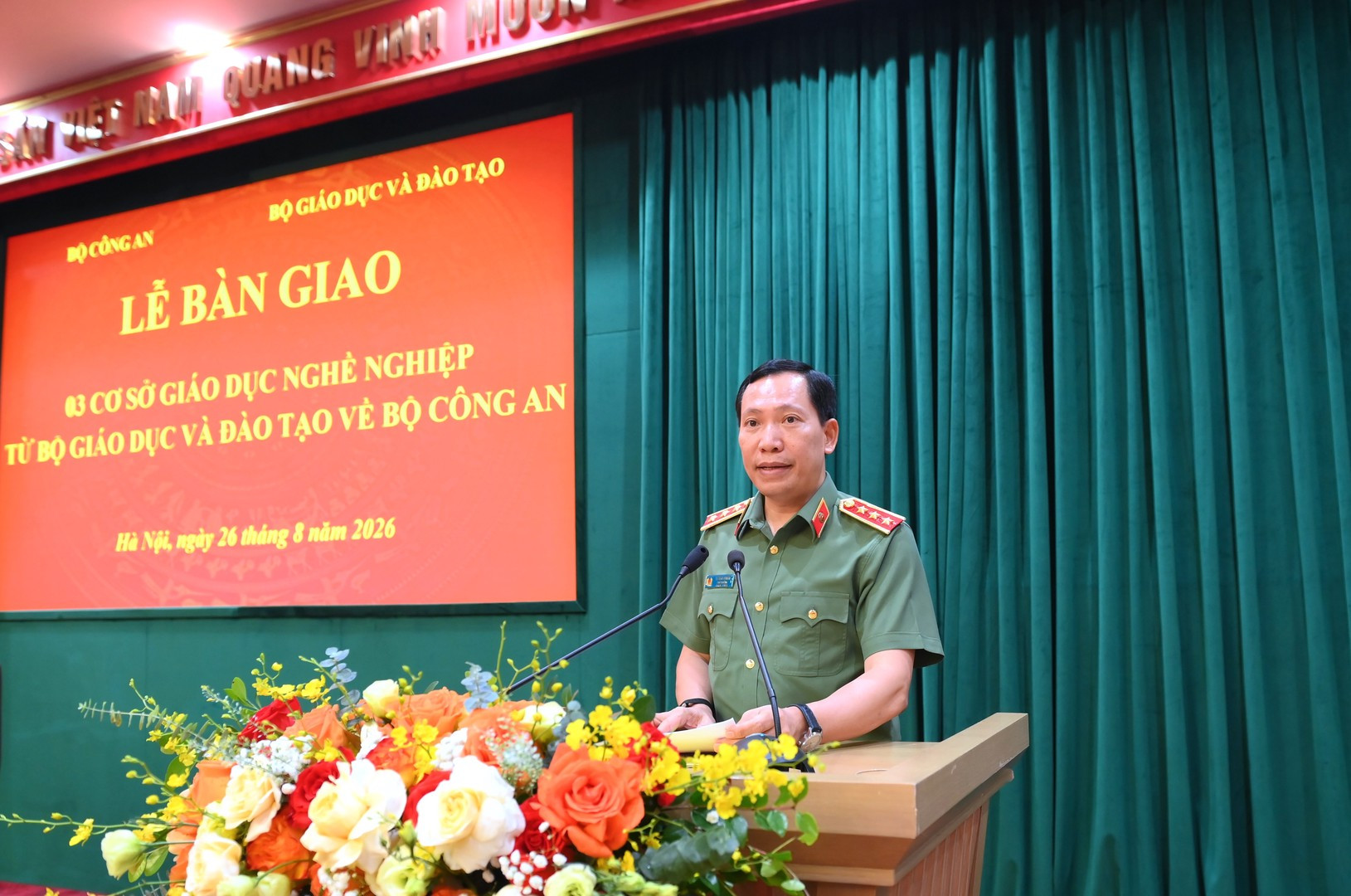 Thứ trưởng Lê Văn Tuyến phát biểu chỉ đạo tại Hội nghị