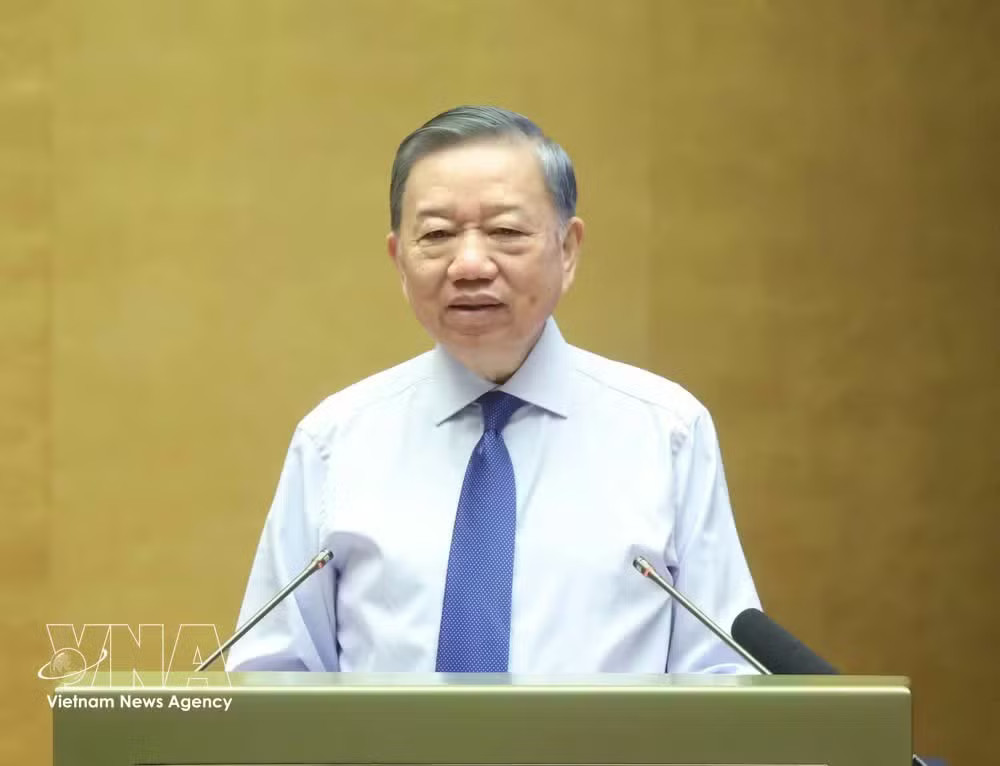 General Secretary of the Communist Party of Vietnam Central Committee and President To Lam addresses the meeting. (Photo: VNA) tl.jpg