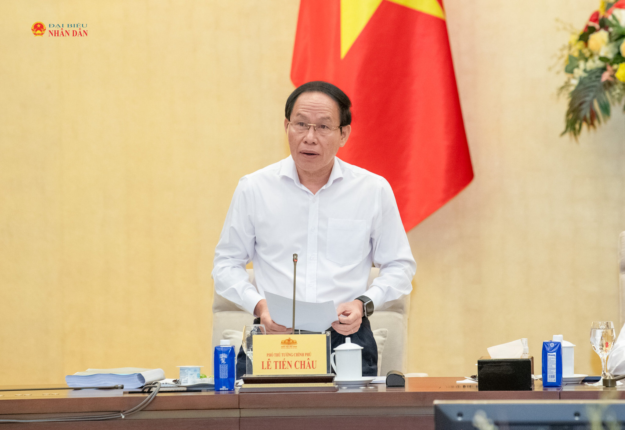 Phó Thủ tướng Chính phủ Lê Tiến Châu phát biểu khai mạc phiên họp
