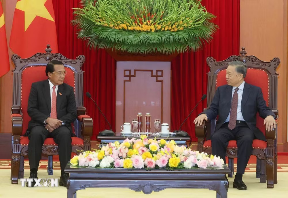 Tổng Bí thư, Chủ tịch nước Tô Lâm tiếp đồng chí Vanhxay Phongsavanh, Ủy viên Bộ Chính trị, Bí thư Trung ương Đảng, Chủ nhiệm Ban Kiểm tra Trung ương, Tổng Thanh tra Nhà nước, Trưởng Ban Phòng chống tham nhũng Trung ương Lào
