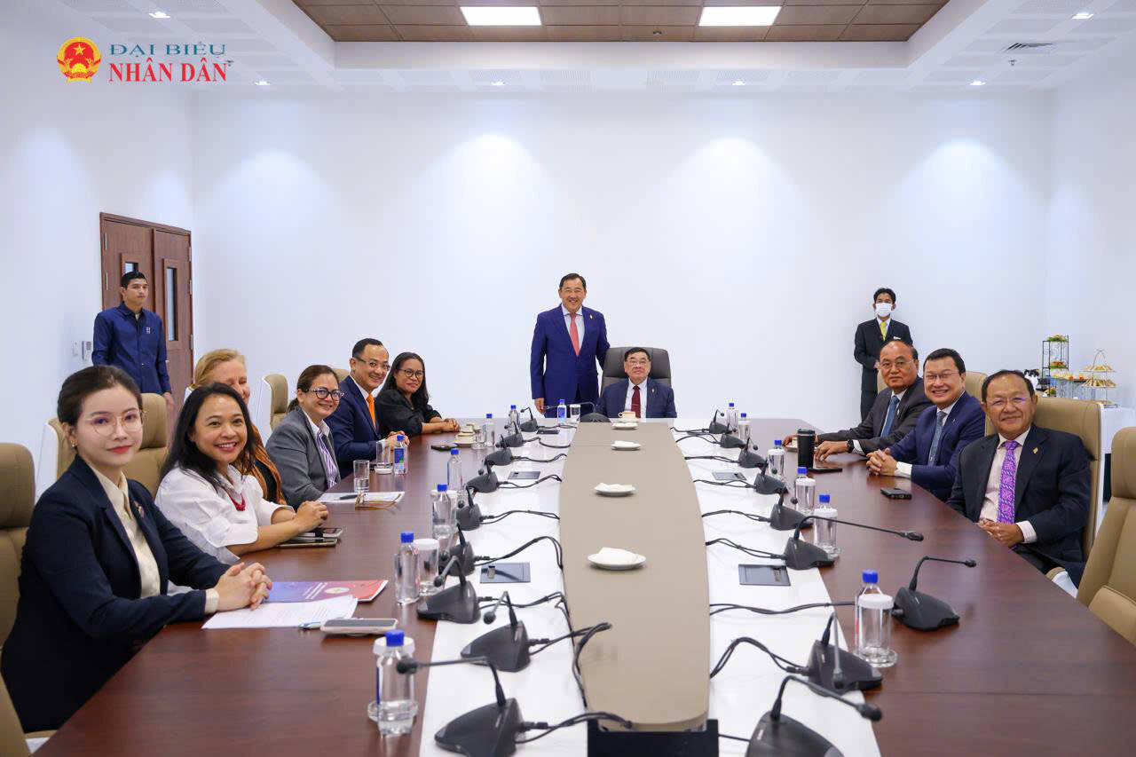 Đại biểu tham dự Hội thảo