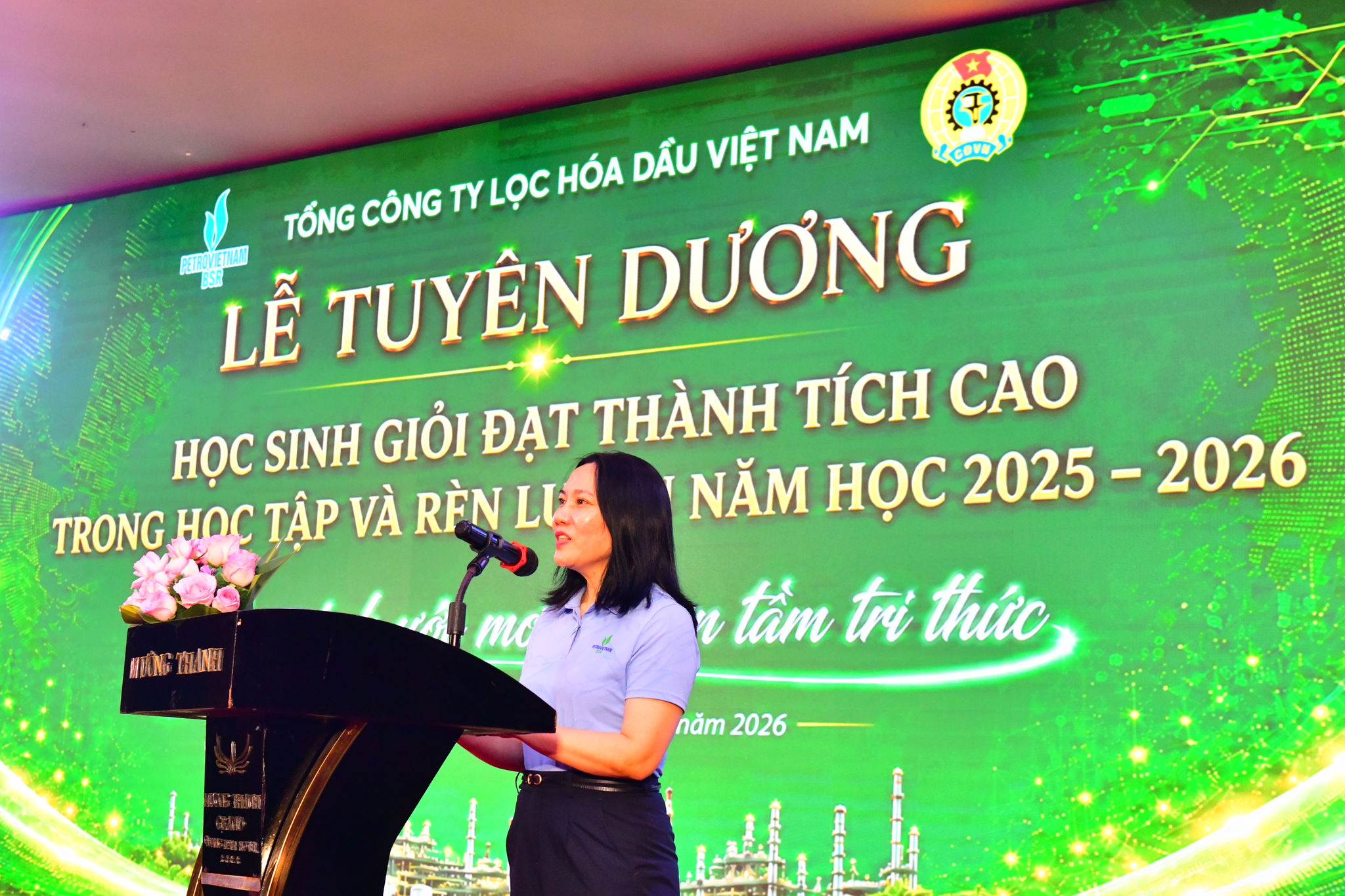 Bà Trương Thị Thu Hà – Chủ tịch Công đoàn cơ sở BSR phát biểu tại chương trình