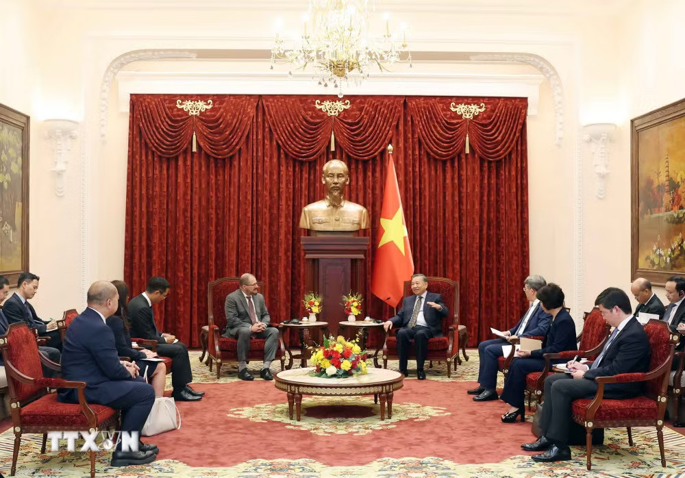 Tổng Bí thư, Chủ tịch nước Tô Lâm tiếp ông Cristiano Amon, Chủ tịch kiêm Tổng Giám đốc điều hành Tập đoàn Qualcomm (Hoa Kỳ)