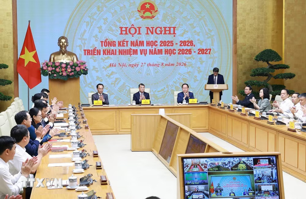 Thủ tướng Lê Minh Hưng dự Hội nghị tổng kết năm học 2025-2026 và triển khai năm học 2026-2027