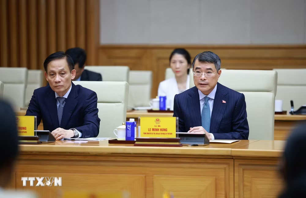 Thủ tướng Lê Minh Hưng tiếp Đại sứ các nước ASEAN tại Việt Nam. (Ảnh: Dương Giang/TTXVN) Thủ tướng Lê Minh Hưng tiếp Đại sứ các nước ASEAN tại Việt Nam
