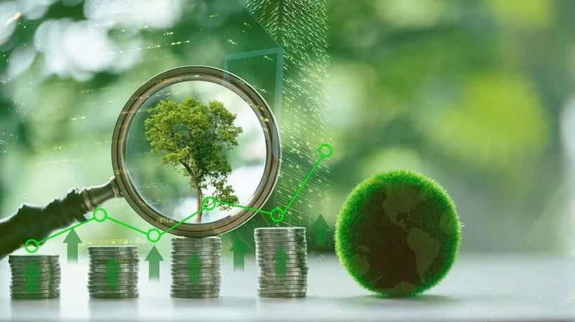 Vietnam's green transition requires hundreds of billions of USD in investment. (Photo: SHUTTERSTOCK)
