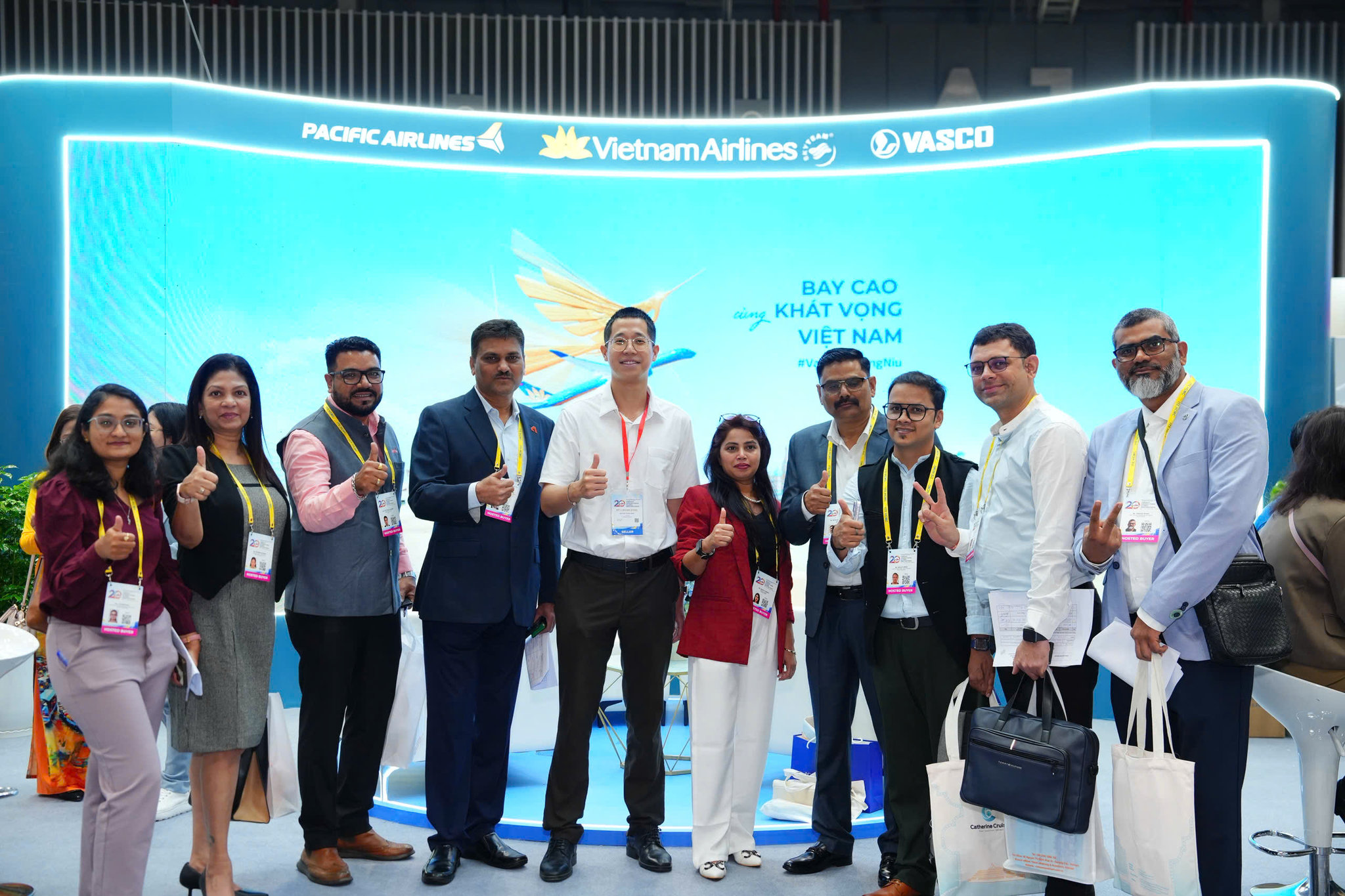 3. Vietnam Airlines đón tiếp, gặp gỡ đối tác, giới thiệu sản phẩm và dịch vụ của Vietnam Airlines Group tại ITE HCMC 2026.