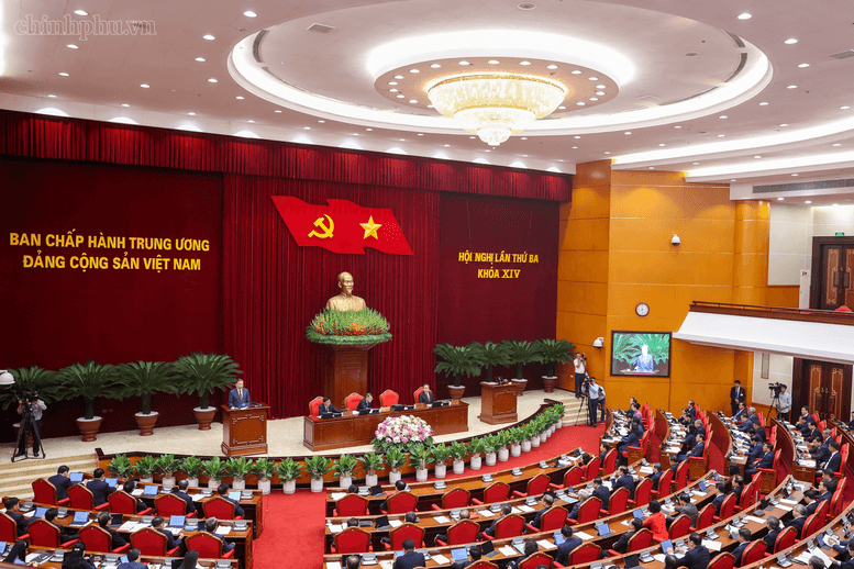 Quang cảnh Hội nghị lần thứ ba Ban Chấp hành Trung ương Đảng khoá XIV