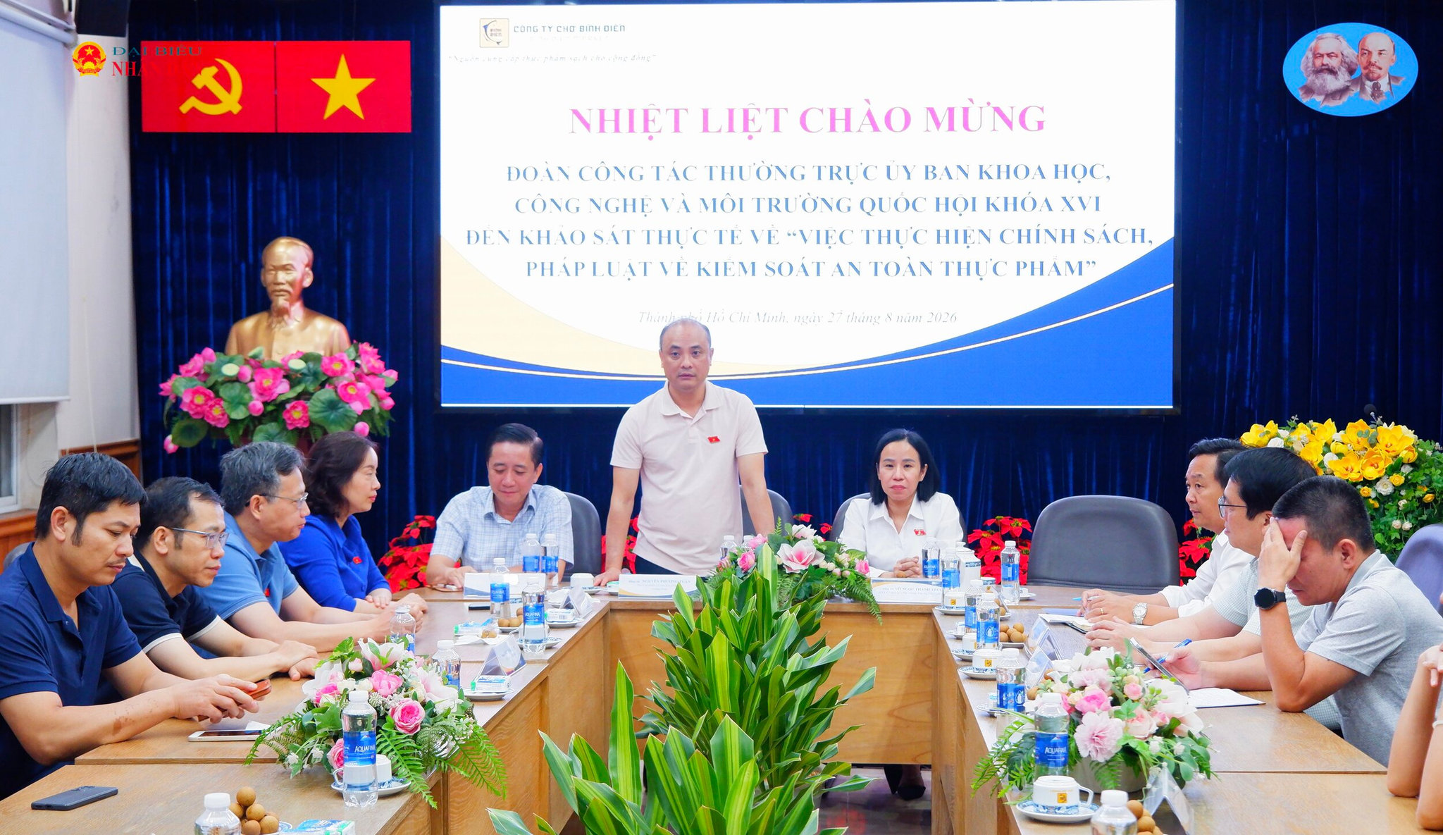 Phó Chủ nhiệm Ủy ban Khoa học, Công nghệ và Môi trường Nguyễn Phương Tuấn phát biểu