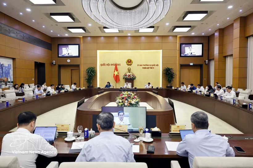 The NA Standing Committee's session on August 28 (Photo: VNA)