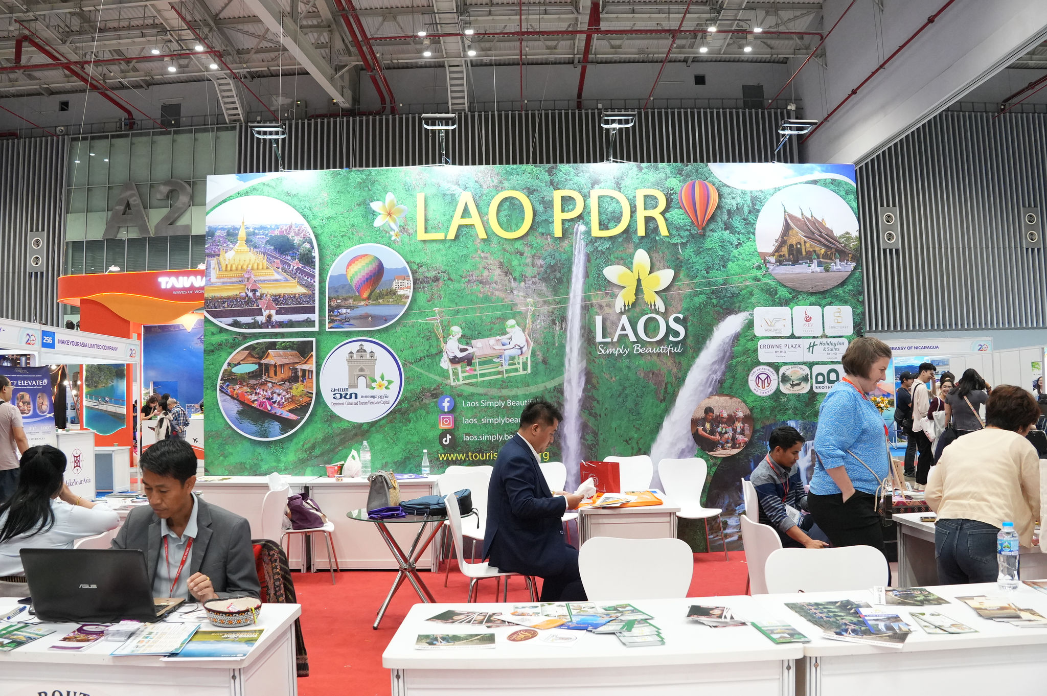 Gian hàng du lịch Lào tại Hội chợ Du lịch Quốc tế TP. Hồ Chí Minh lần thứ 20