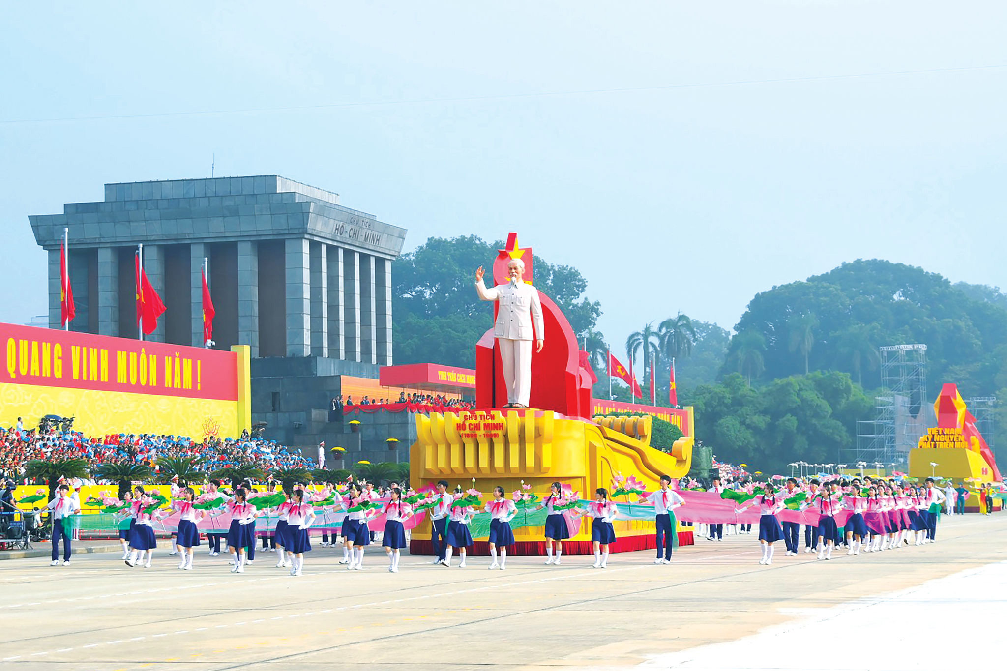 Tự hào về lịch sử, trách nhiệm với tương lai