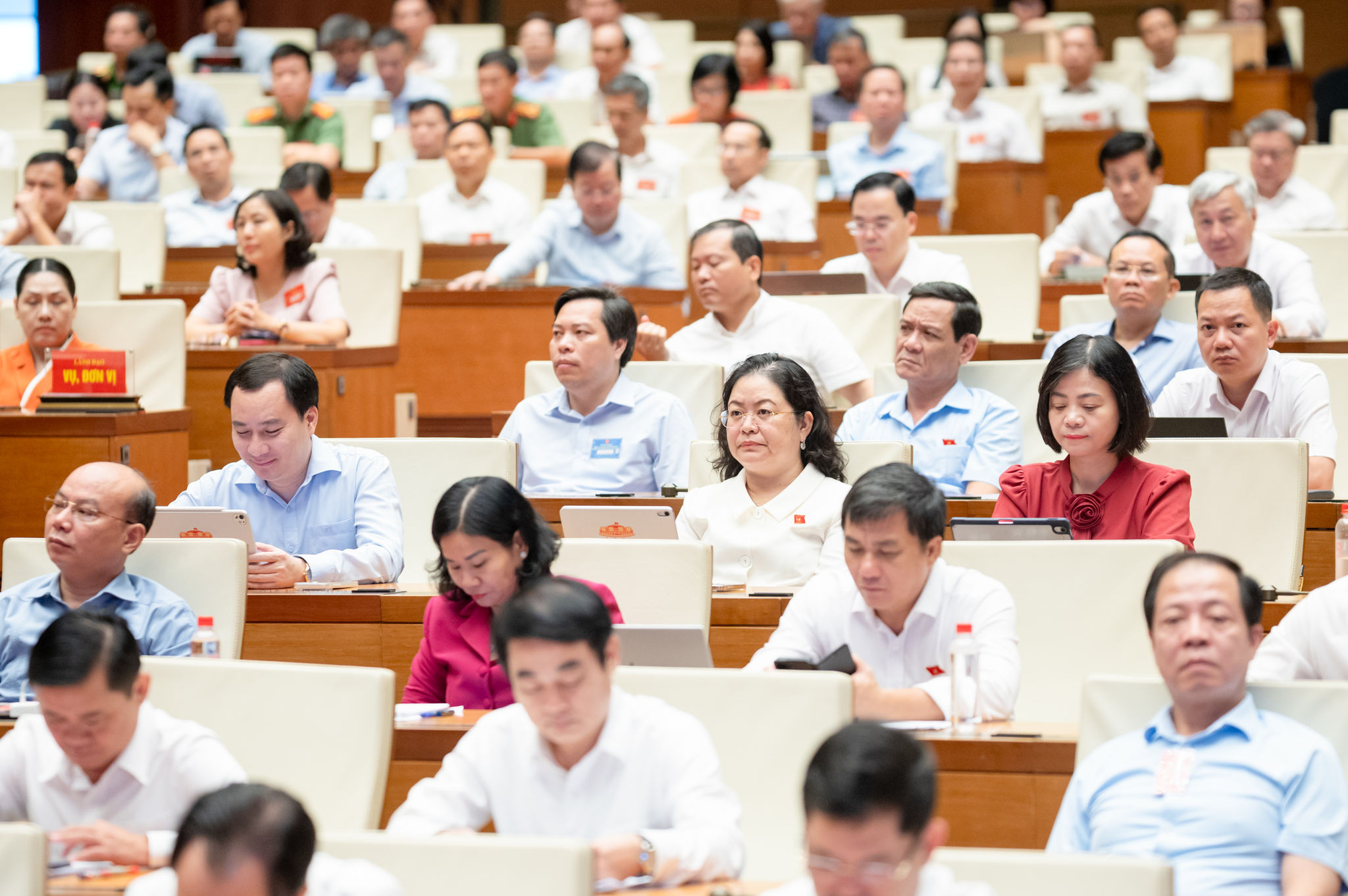 Các đại biểu dự hội nghị