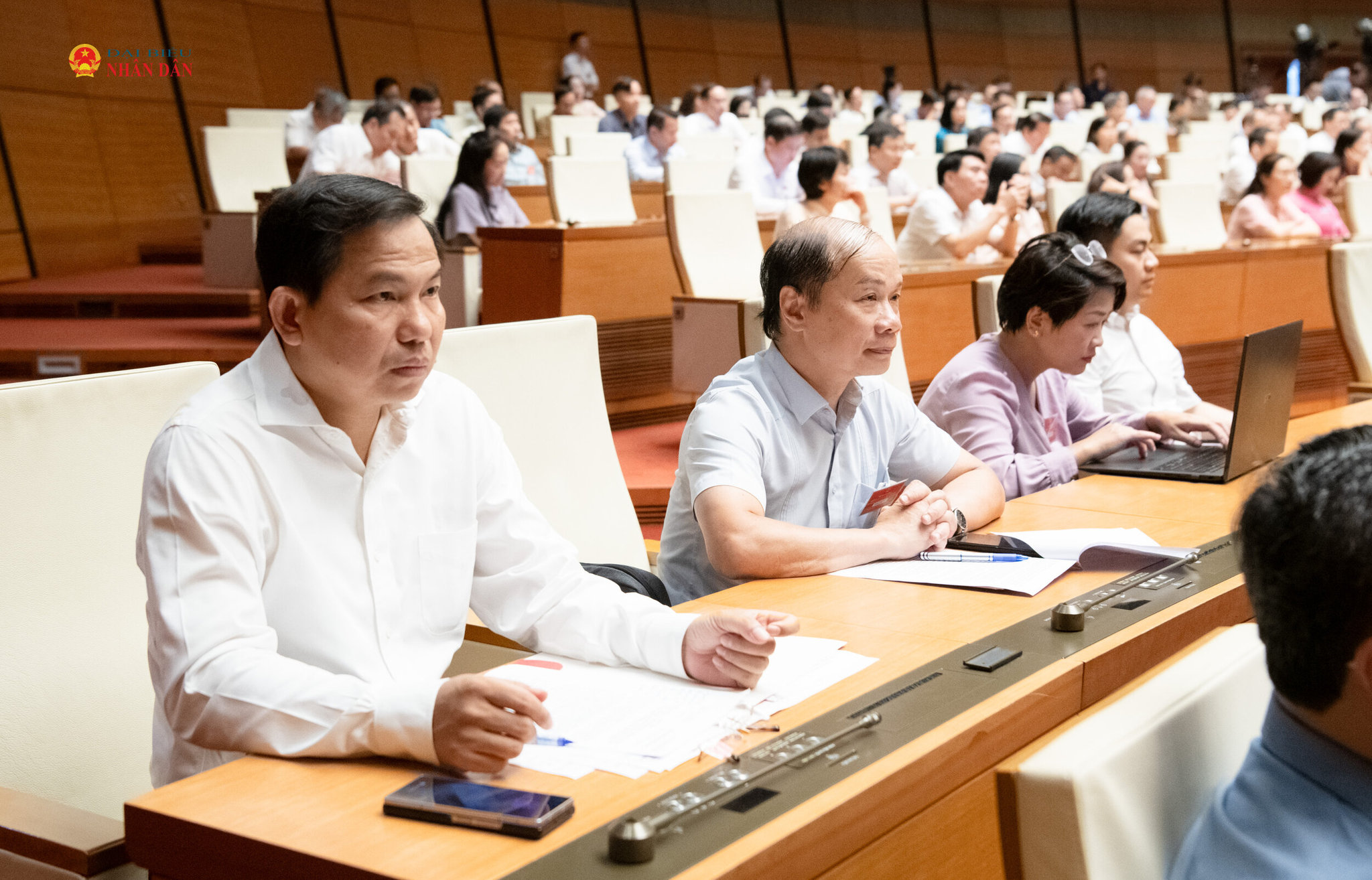 Các đại biểu dự hội nghị