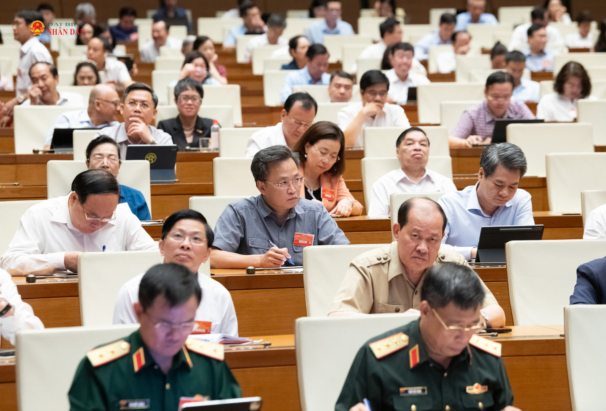 Các đại biểu dự hội nghị