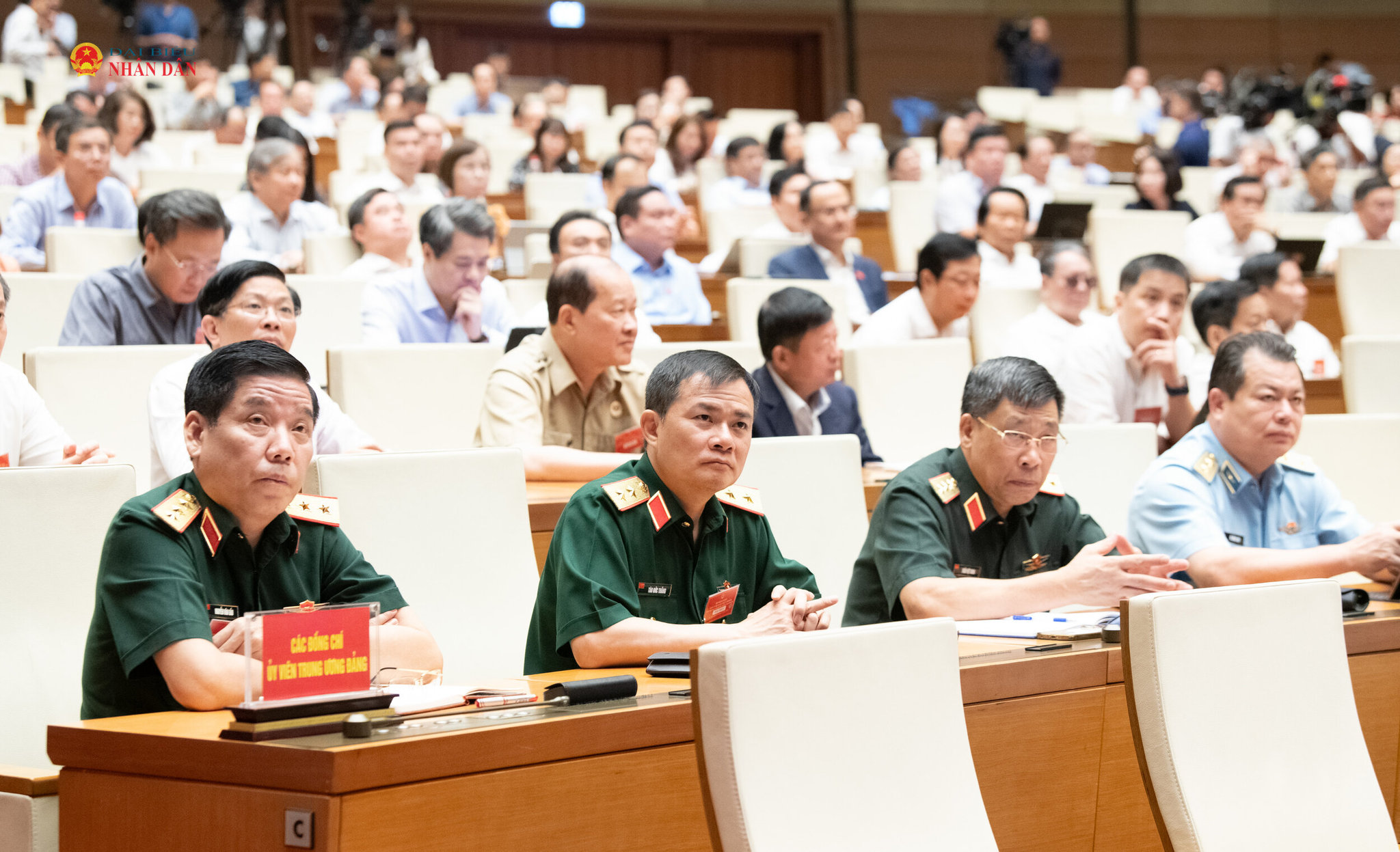 Các đại biểu dự hội nghị