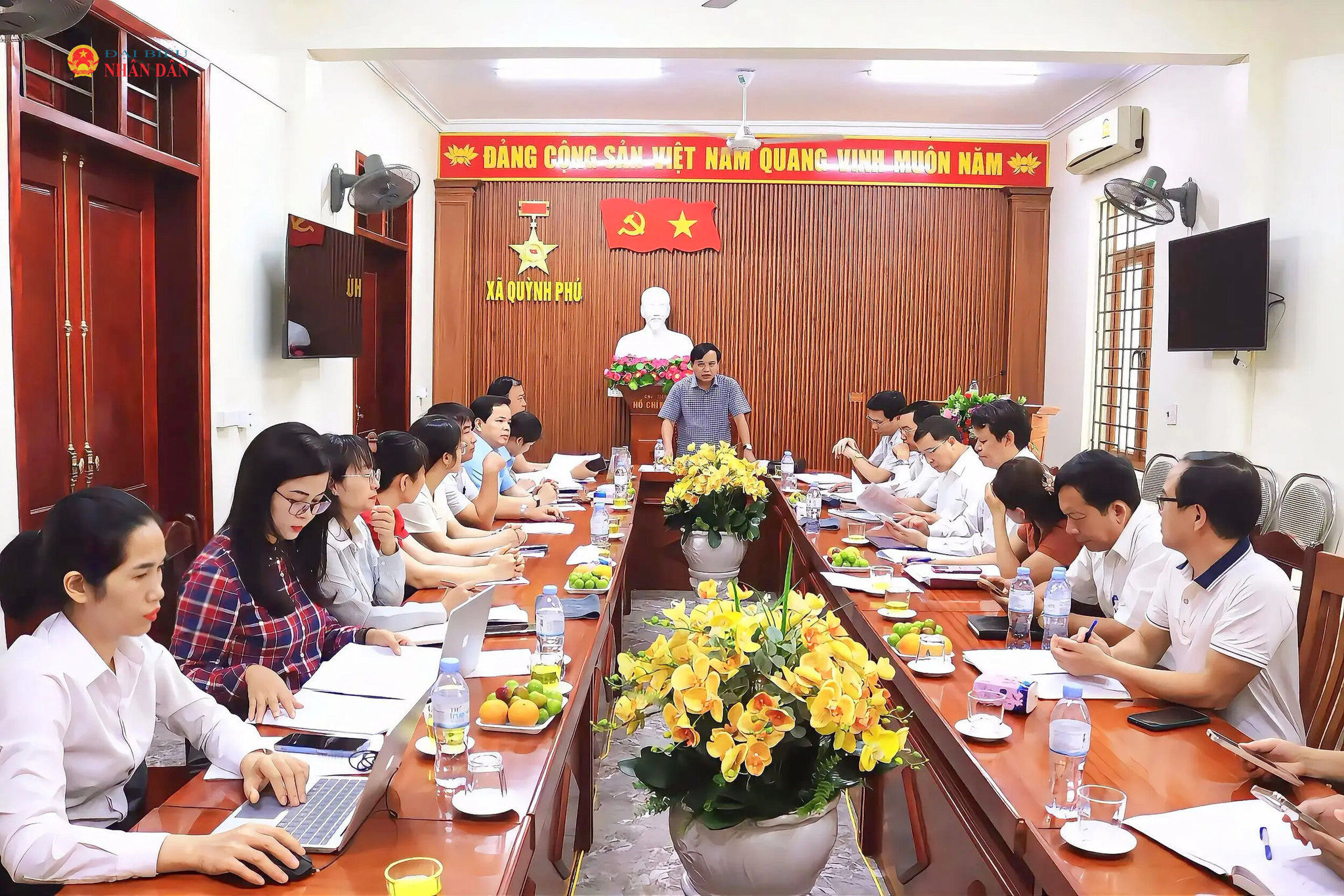 Phó Chủ tịch HĐND tỉnh Nguyễn Như Khôi phát biểu tại buổi làm việc với xã Quỳnh Phú