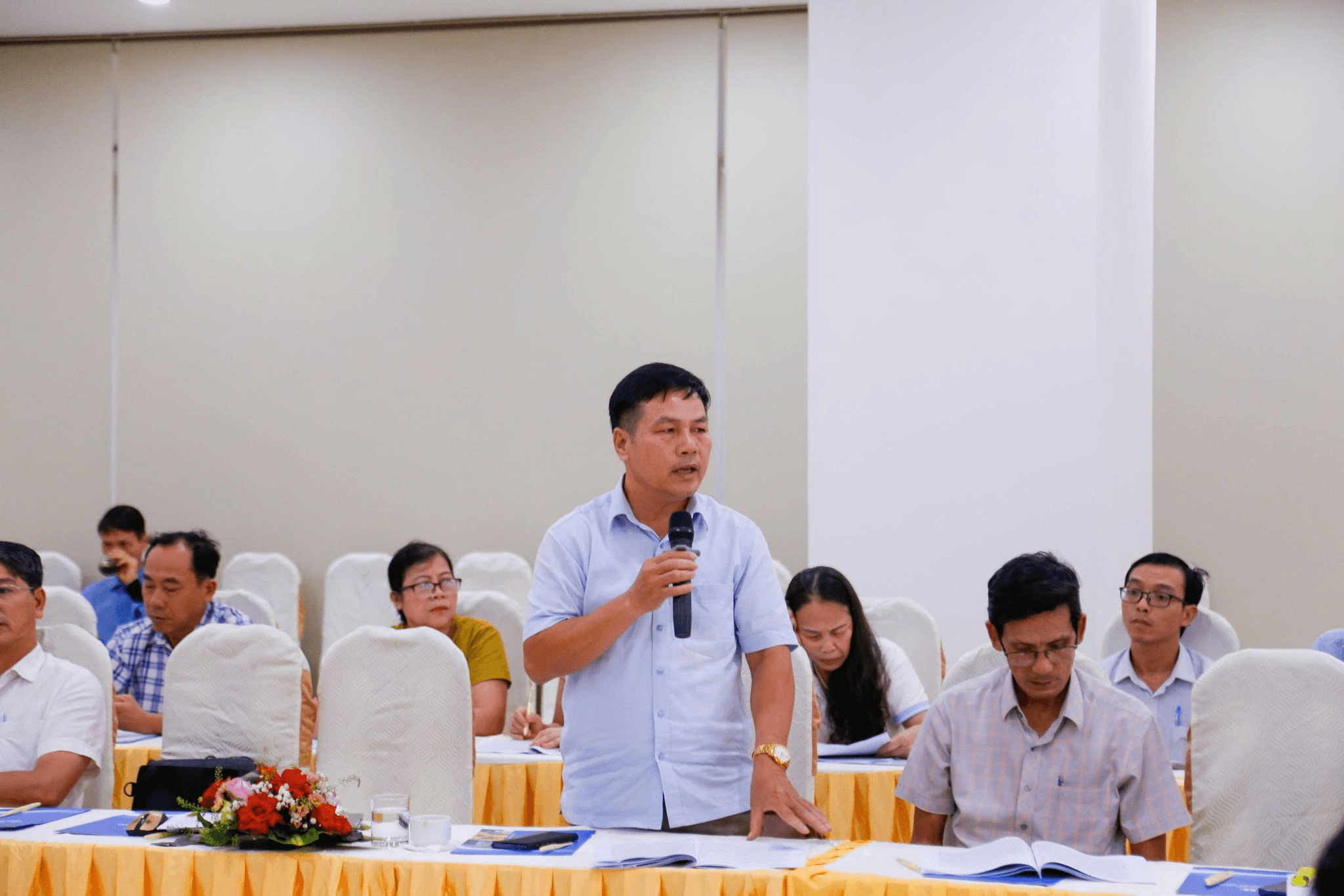 Phó Giám đốc Sở Tư pháp tỉnh Quảng Ngãi Vương Văn Tuyên phát biểu tại Hội thảo