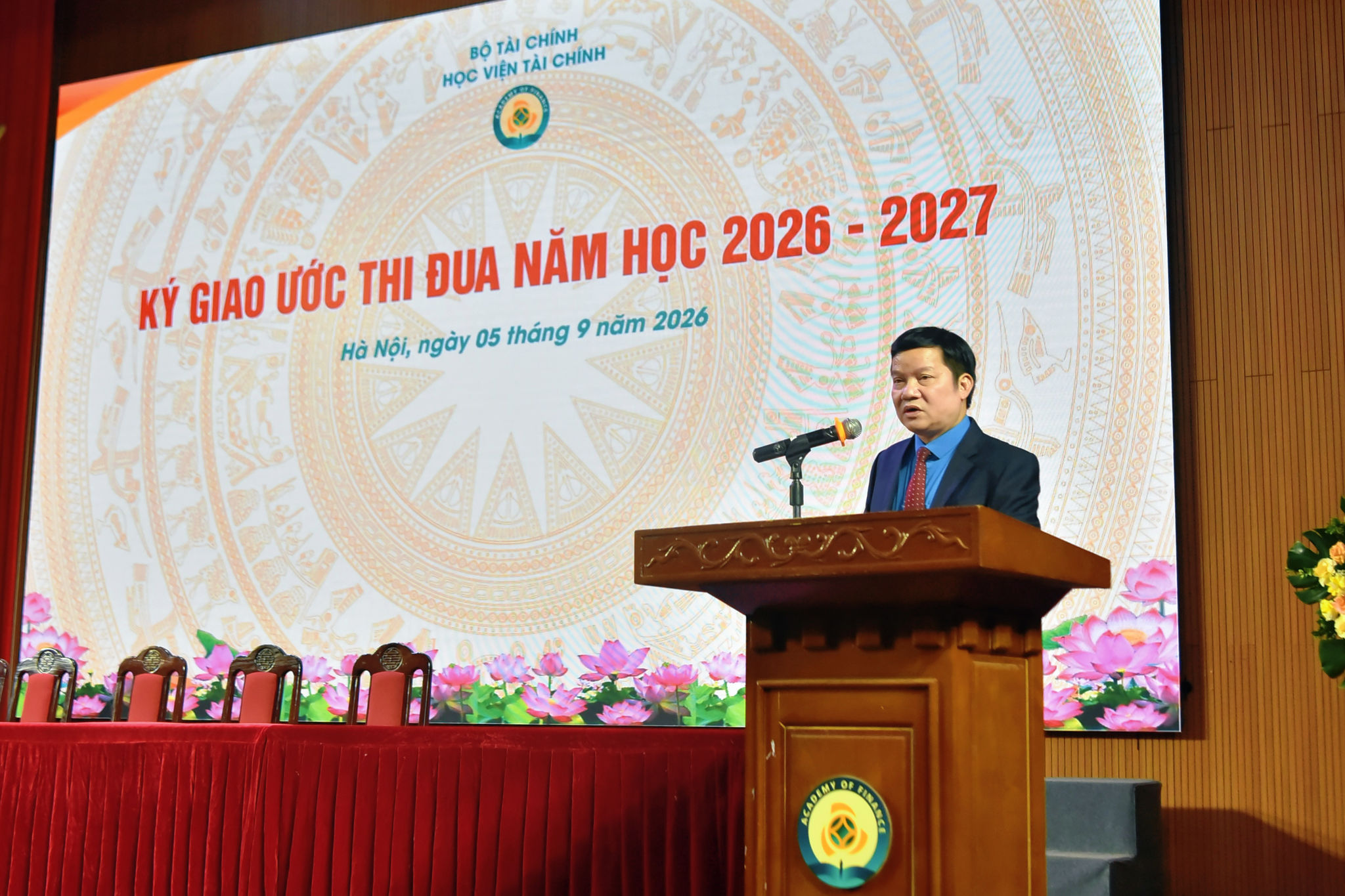 PGS.TS Nguyễn Mạnh Thiều - Phó Giám đốc, Chủ tịch Công đoàn Học viện Tài chính phát động phong trào thi đua năm học 2026 - 2027