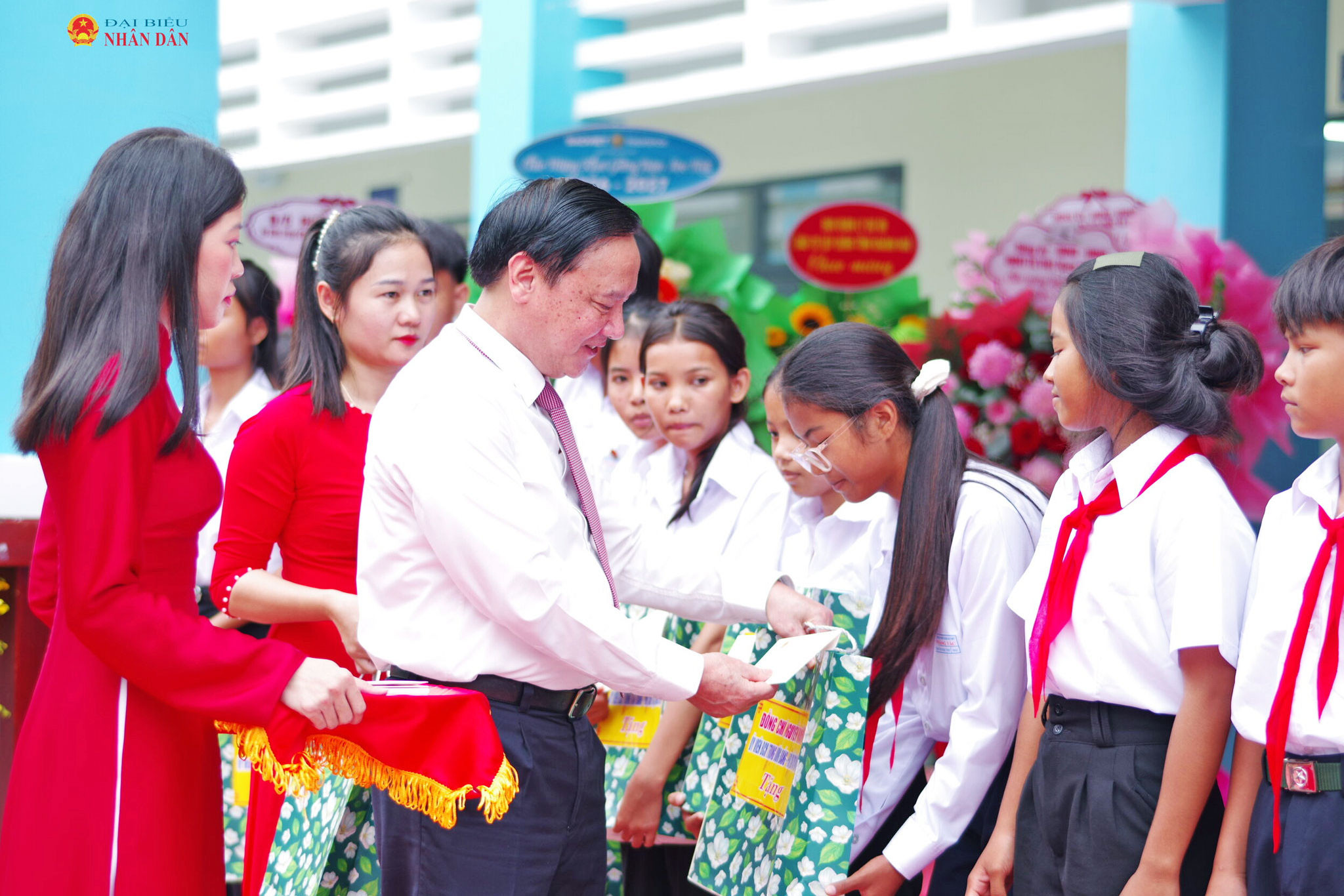 Phó Chủ tịch Quốc hội Nguyễn Khắc Định dự Lễ khai giảng tại tỉnh Khánh Hòa