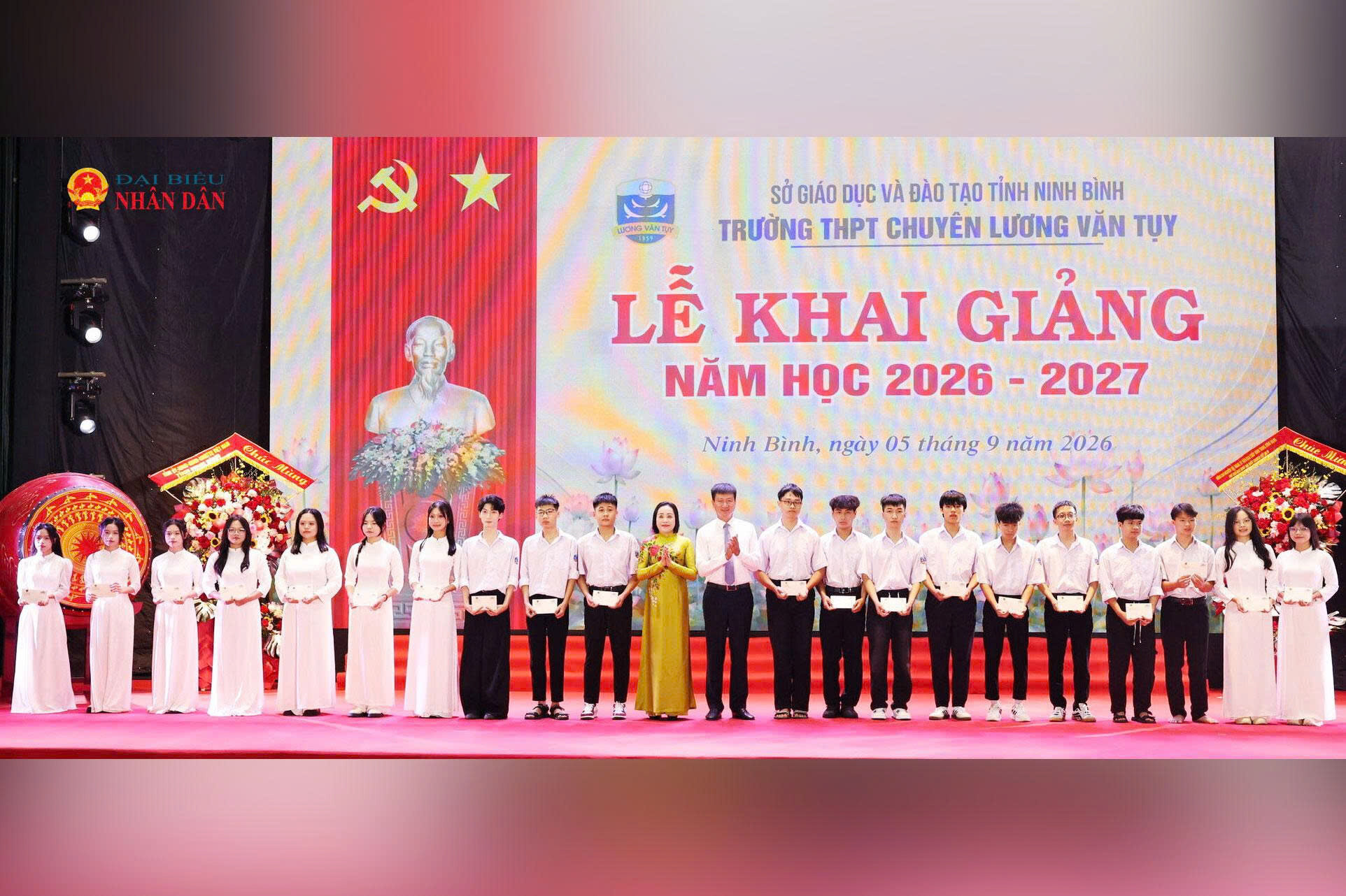Phó Chủ tịch Quốc hội Nguyễn Thị Thanh dự Lễ Khai giảng tại tỉnh Ninh Bình