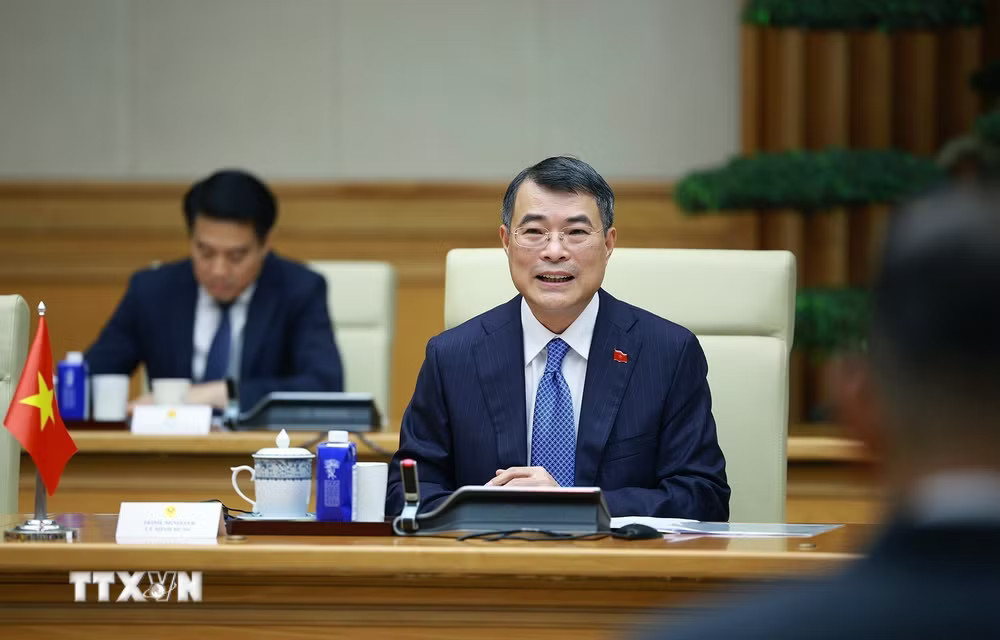 Thủ tướng Lê Minh Hưng phát biểu tại cuộc hội kiến Tổng thống nước Cộng hòa Liên bang Myanmar Min Aung Hlaing. (Ảnh: Dương Giang/TTXVN) Thủ tướng Lê Minh Hưng phát biểu tại cuộc hội kiến Tổng thống nước Cộng hòa Liên bang Myanmar Min Aung Hlaing