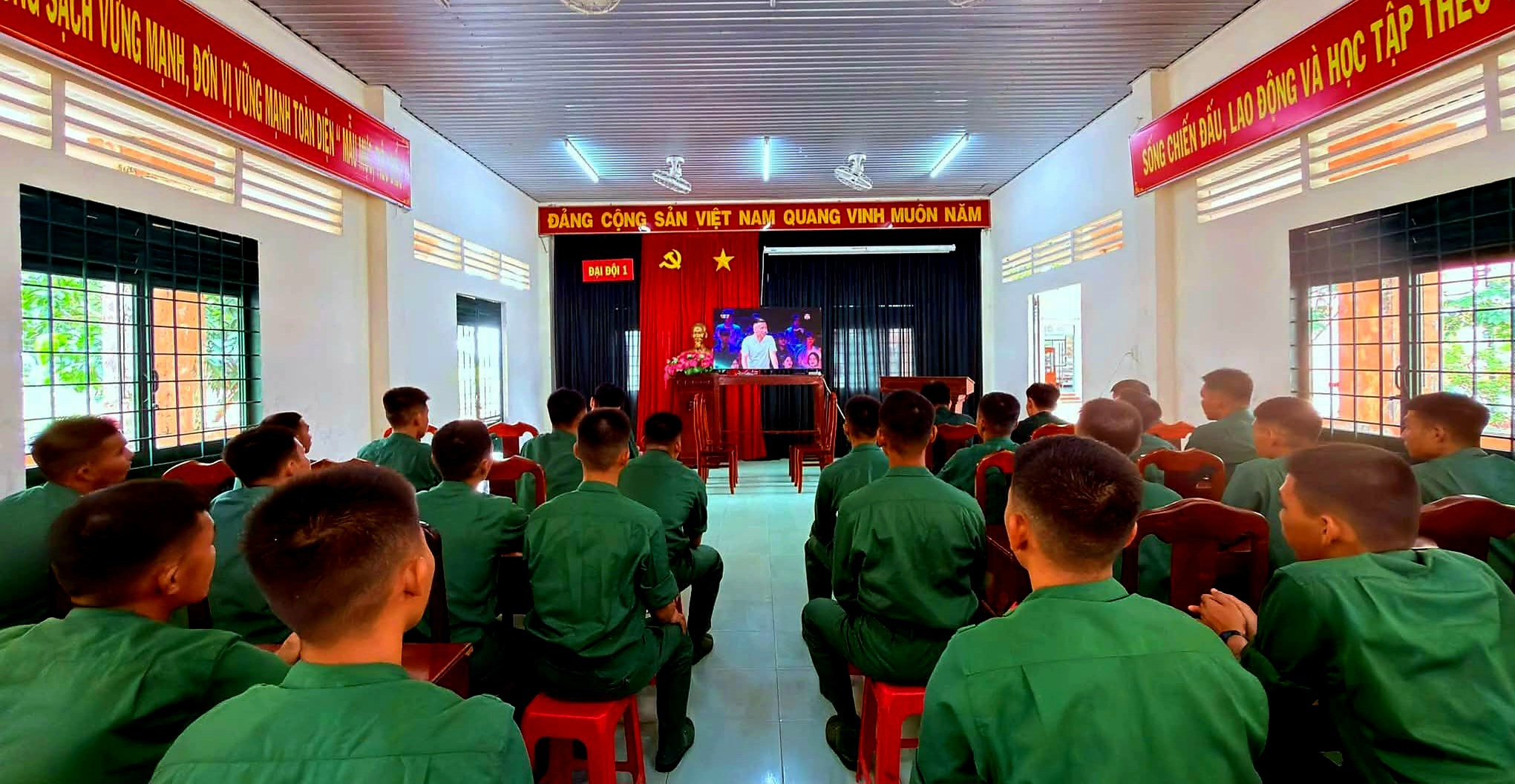 320 Đình Khiêm